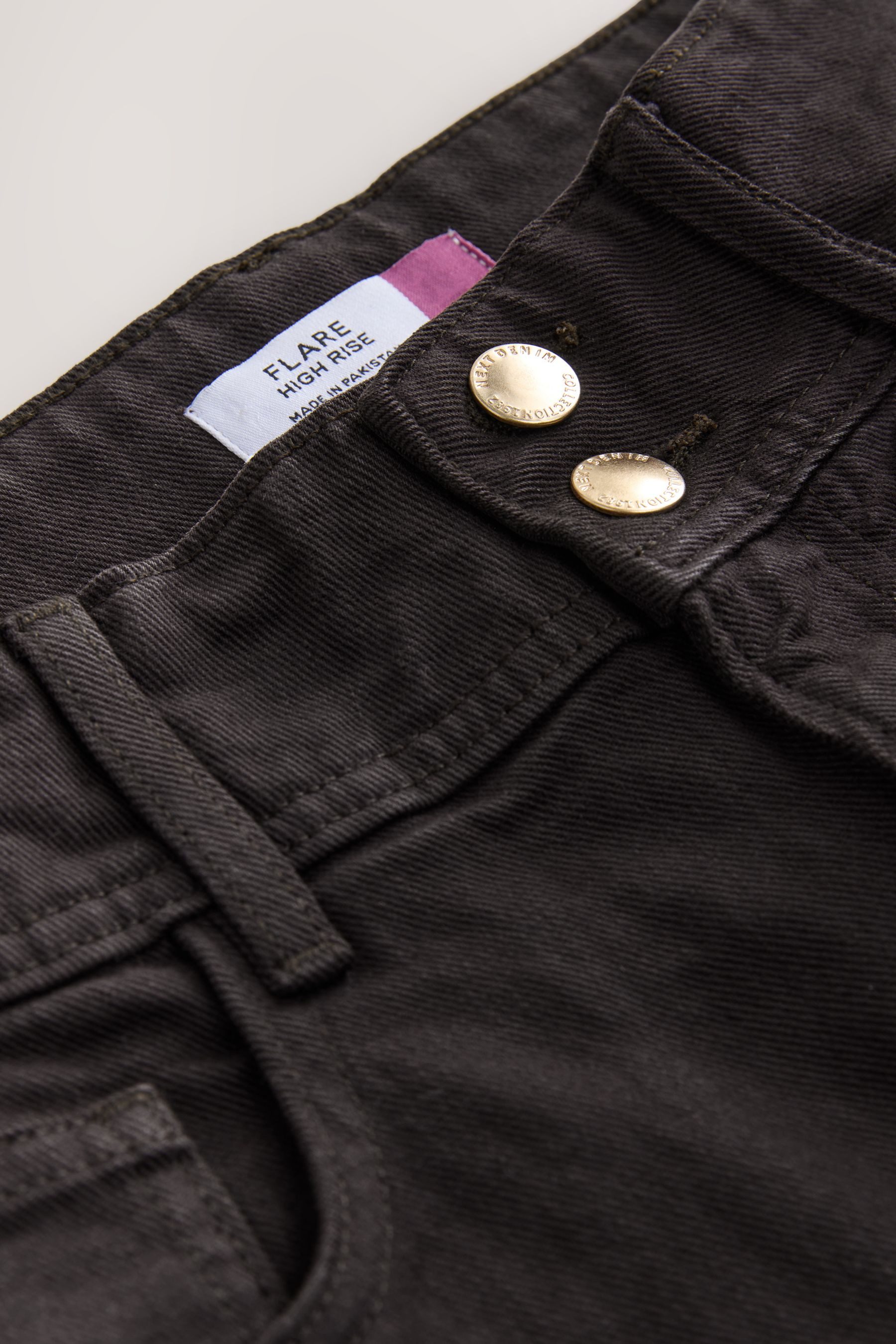 Next Stretch-Jeans Hochbund-Schlagjeans mit Stretch (1-tlg)