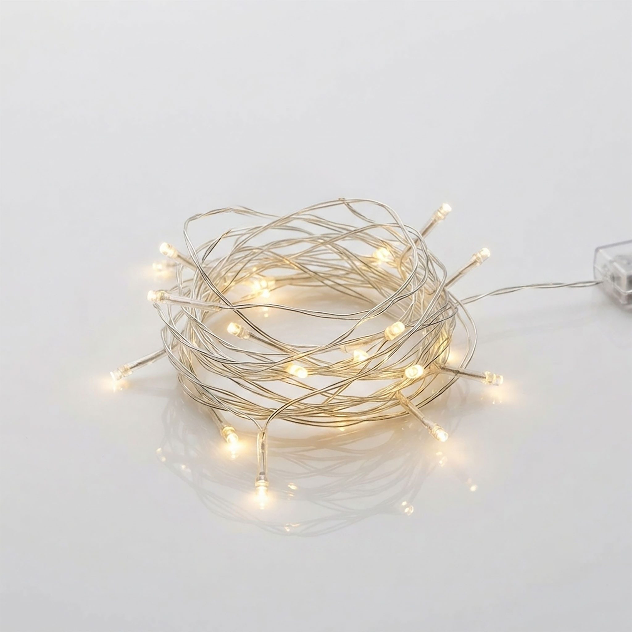 Spetebo LED-Lichterkette Lichterkette mit 20 LED in warm weiß - 300 cm, Weihnachts Tischlichterkette Deko Beleuchtung mit Timer