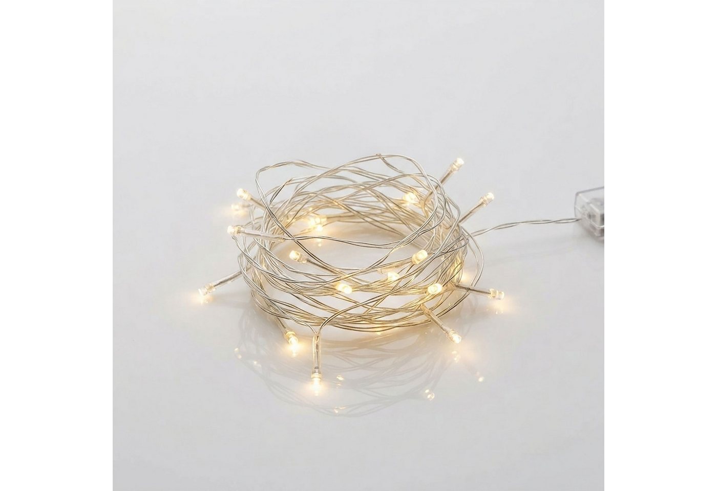Spetebo LED-Lichterkette Lichterkette mit 20 LED in warm weiß - 300 cm, Weihnachts Tischlichterkette Deko Beleuchtung mit Timer