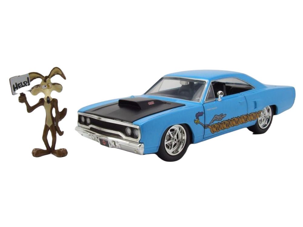 JADA Modellauto Plymouth Road Runner 1970 blau Looney Tunes mit Wile E. Coyote Figur, Maßstab 1:24