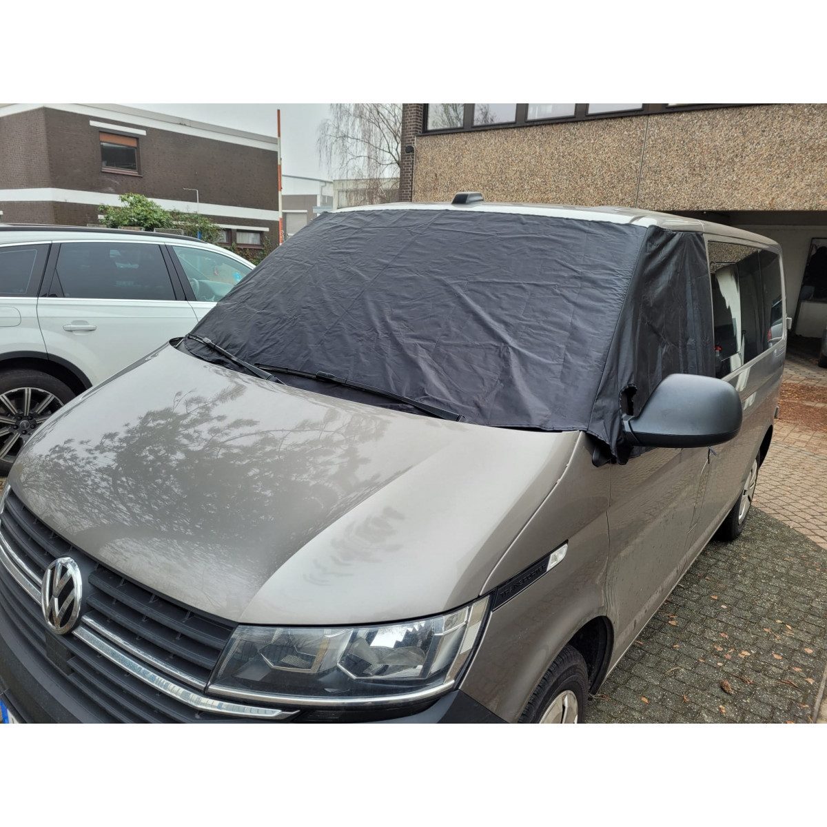 BREMER SEAT COVERS Windscreen Cover DISCAM for VW T5 / T6 / T6.1 2003-2022, (Set, 1 pc., Partition Curtain), in Black