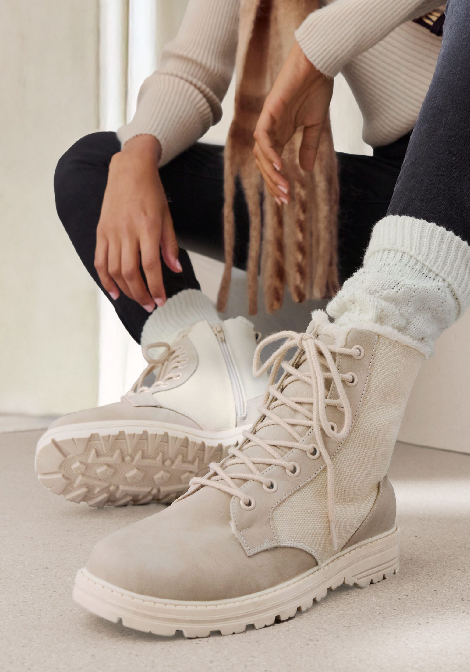 Vivance Stiefel, Boots Stiefelette mit Warmfutter VEGAN günstig online kaufen