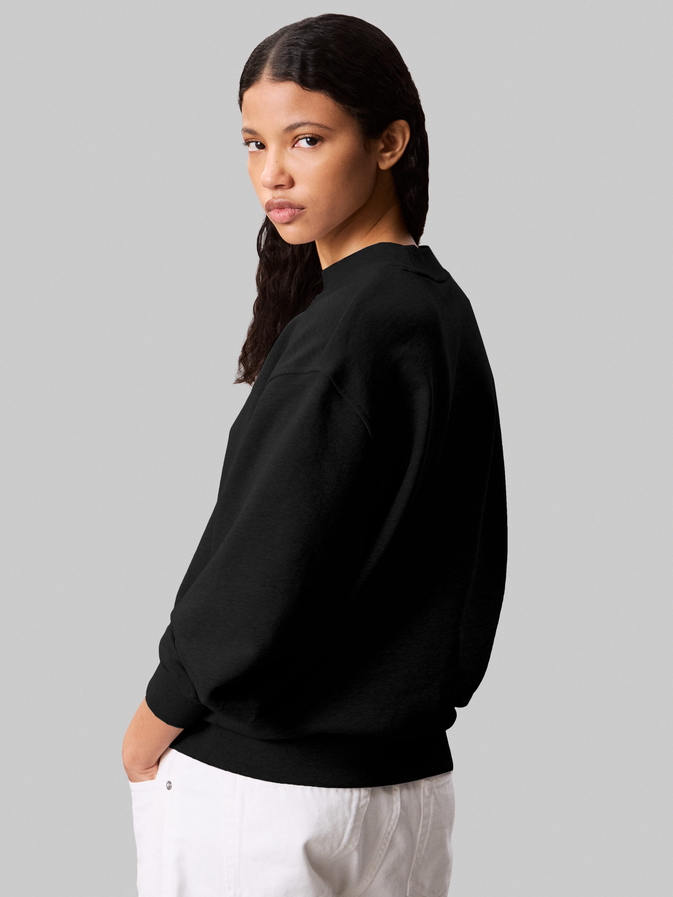 Calvin Klein Jeans Sweatshirt A- LS BADGE LOGO TERRY CREW NK Mit Rundhalsau günstig online kaufen