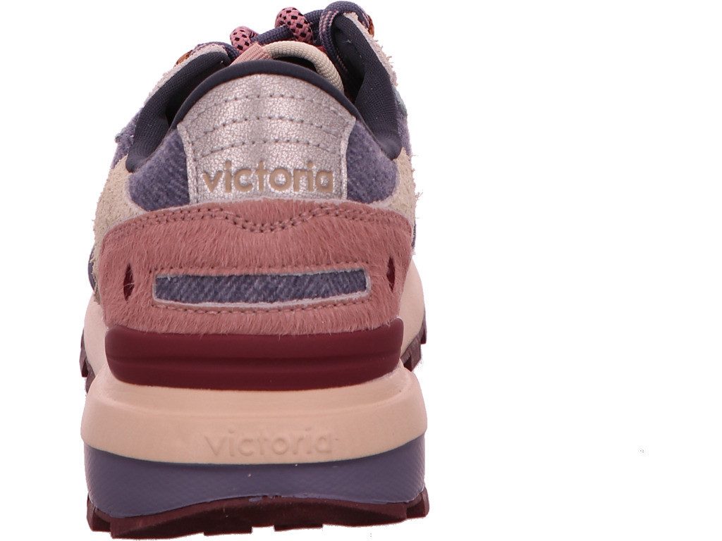 Victoria Sneaker