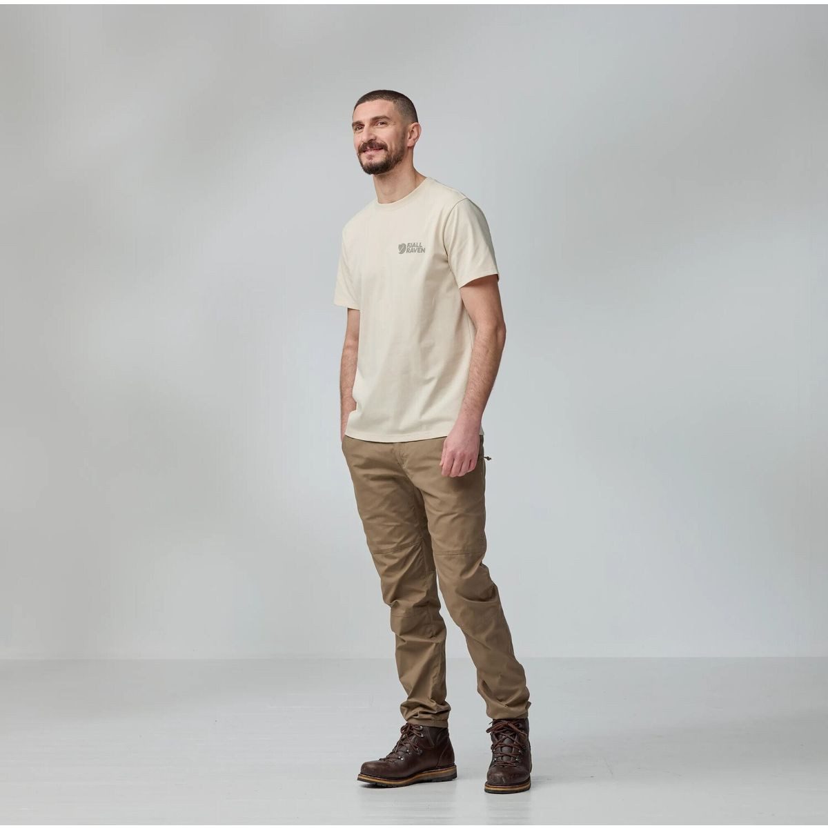 Fjällräven Kurzarmshirt Heavy Classic T-shirt M Bequemes Herren-T-Shirt aus Bio-Baumwolle für stilvolle und