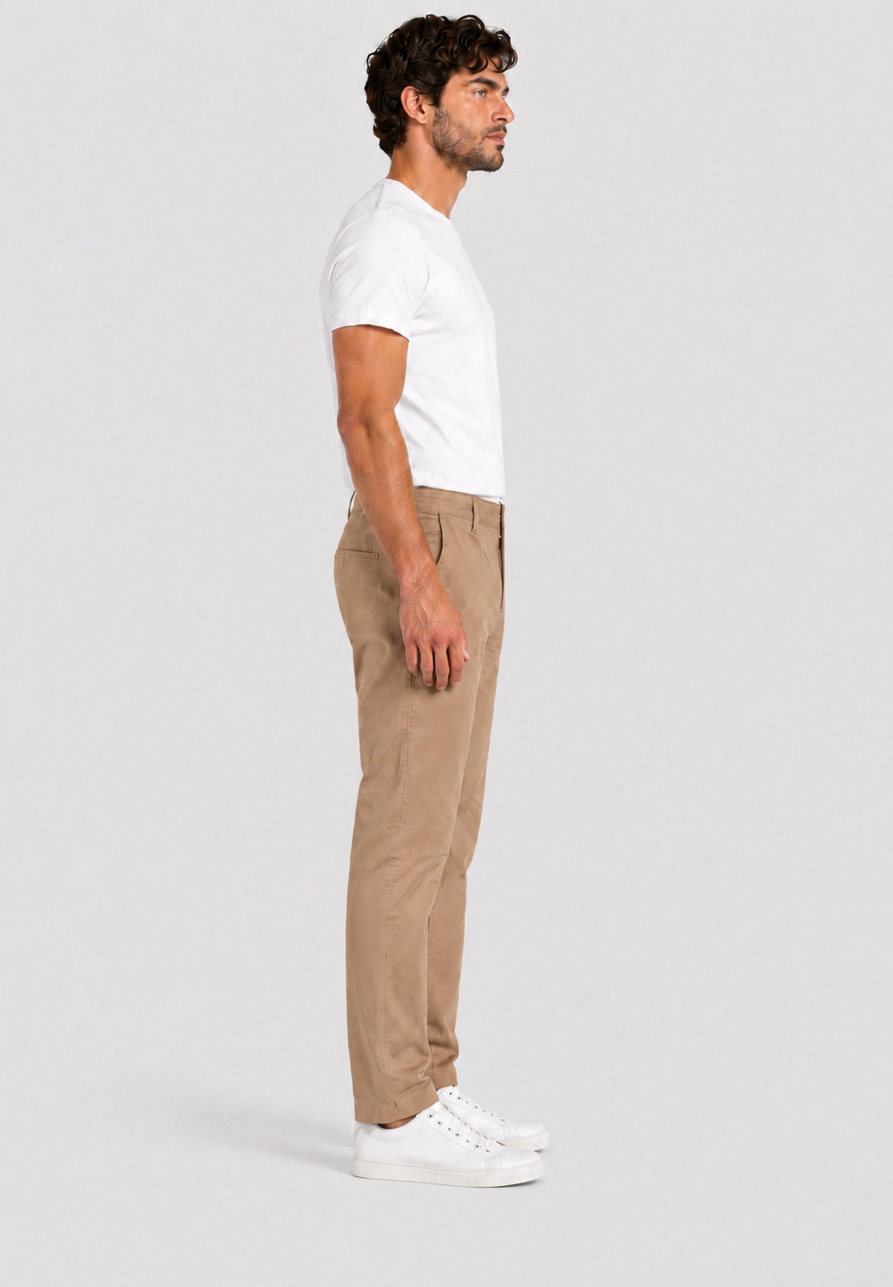 Elara Chinohose — Herren Chinohose Regular Fit – Gerade Stoffhose mit Seitentaschen – Bild 3 von 5
