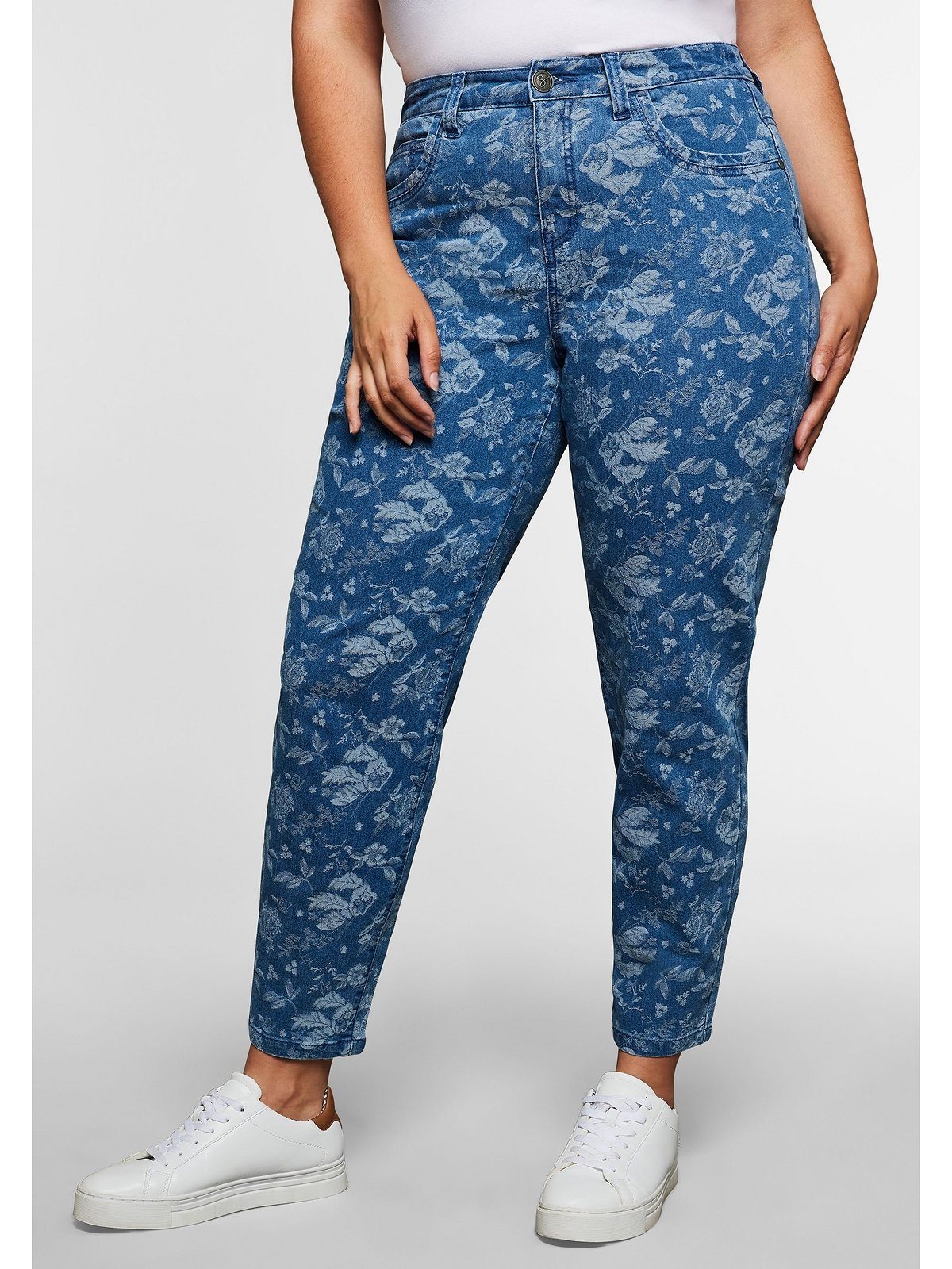 Sheego Stretch-Jeans Große Größen mit Jacquardmuster und Formbund. Reduzierter Preis € 41,99. Unverbindliche Preisempfehlung € 83,99