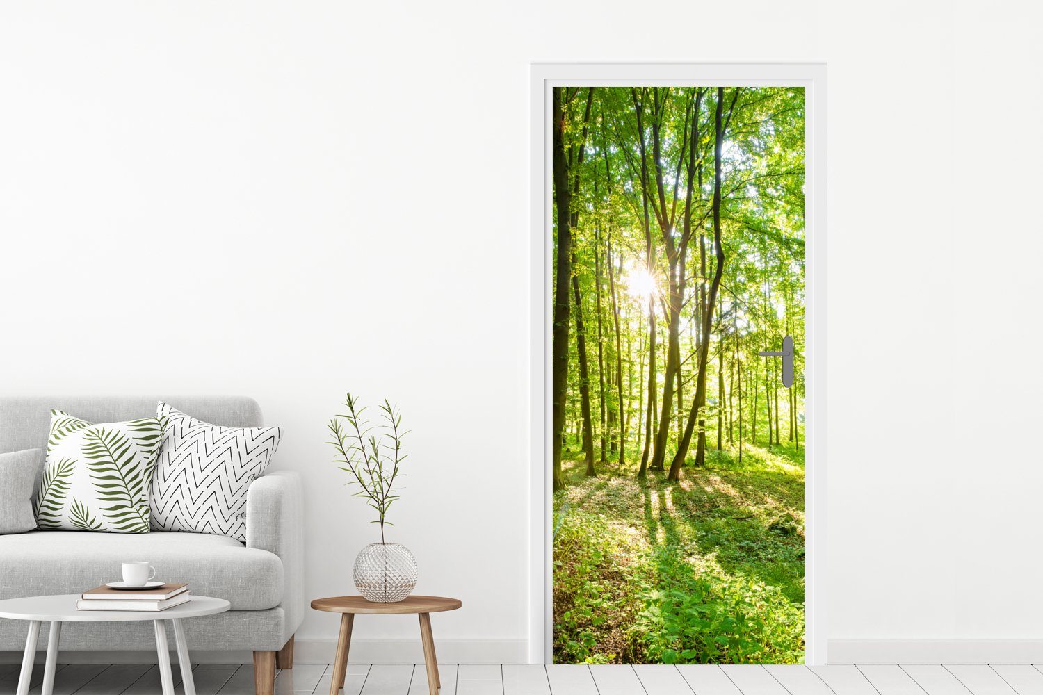 Türaufkleber, cm Matt, Bäume Natur Fototapete - Türtapete Sonnenlicht, Wald - (1 Grün bedruckt, - 75x205 - MuchoWow für St), Tür,