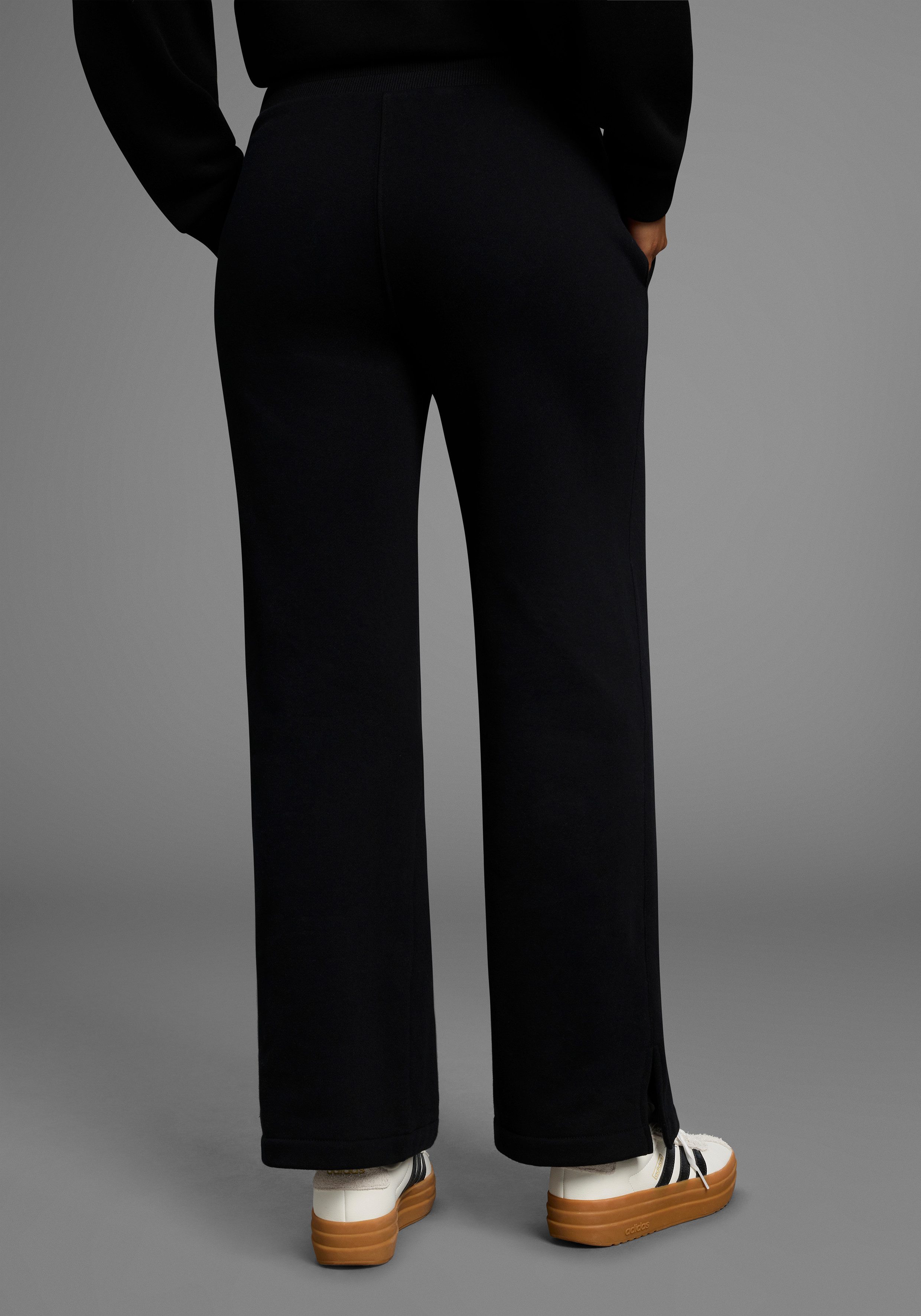 FAYN SPORTS Jogginghose Bequemer Baumwollstretch mit lockerem, sportlichem günstig online kaufen