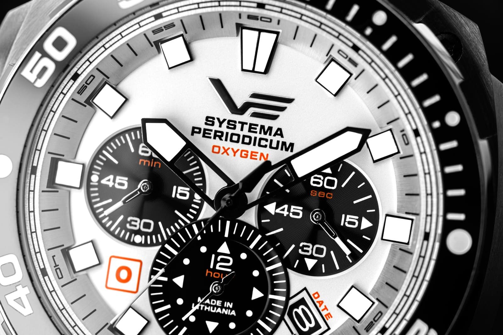 Vostok Europe Chronograph Systema Periodicum Oxygen – Herrenuhr mit Edelsta günstig online kaufen
