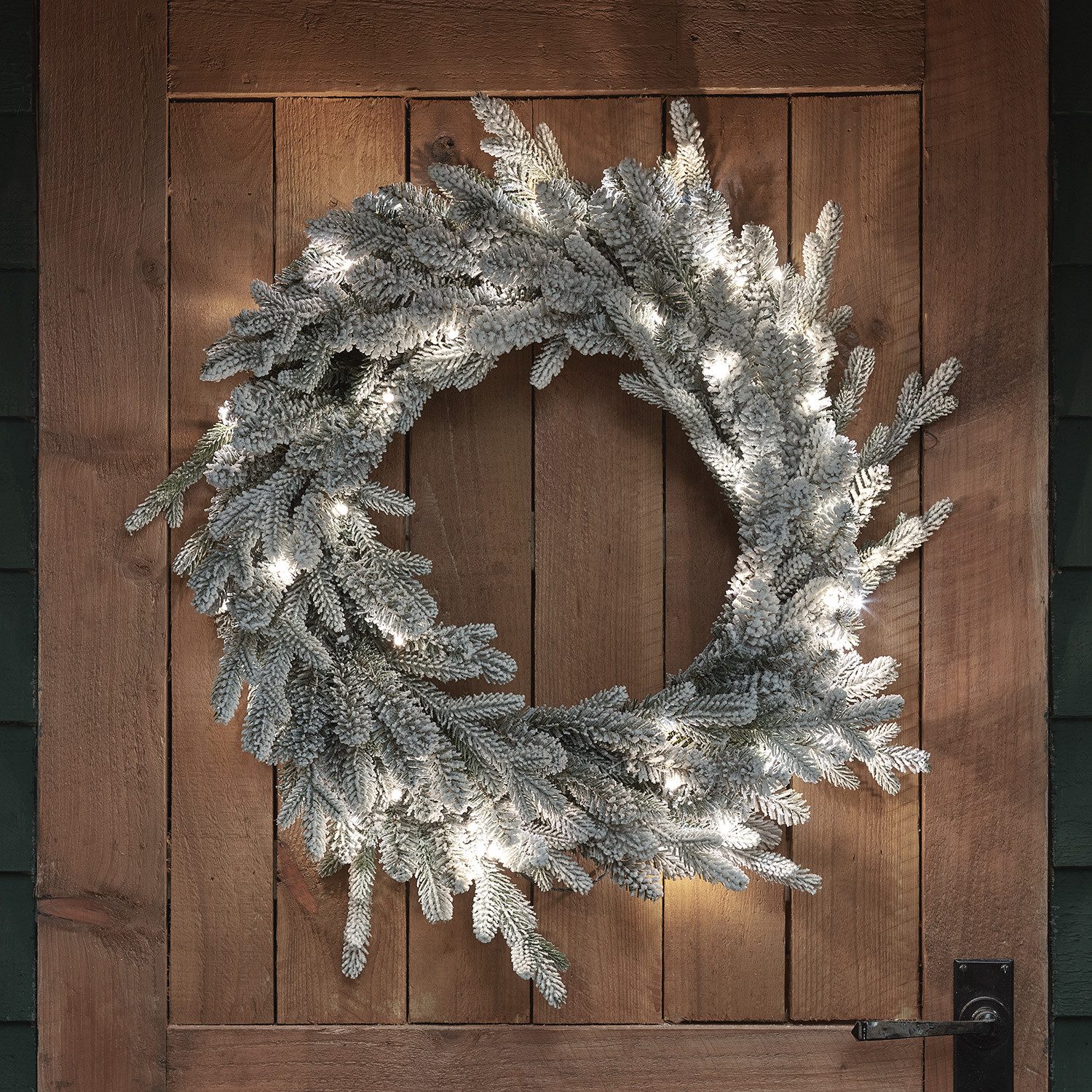 Lights4fun Adventskranz 60cm verschneiter Outdoor-Kranz mit Beleuchtung
