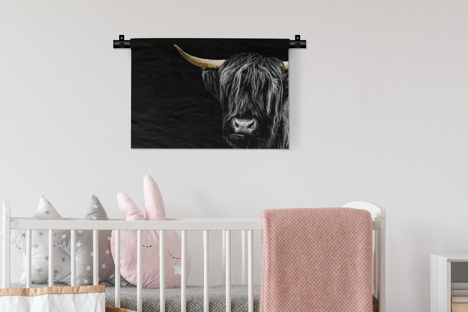 - Schlafzimmer, für Wandbehang, Wanddekoobjekt Mantel - Kuh, Kinderzimmer - MuchoWow Kleid, Highlander - Wanddeko Schottischer Wohnzimmer, Gold Tiere