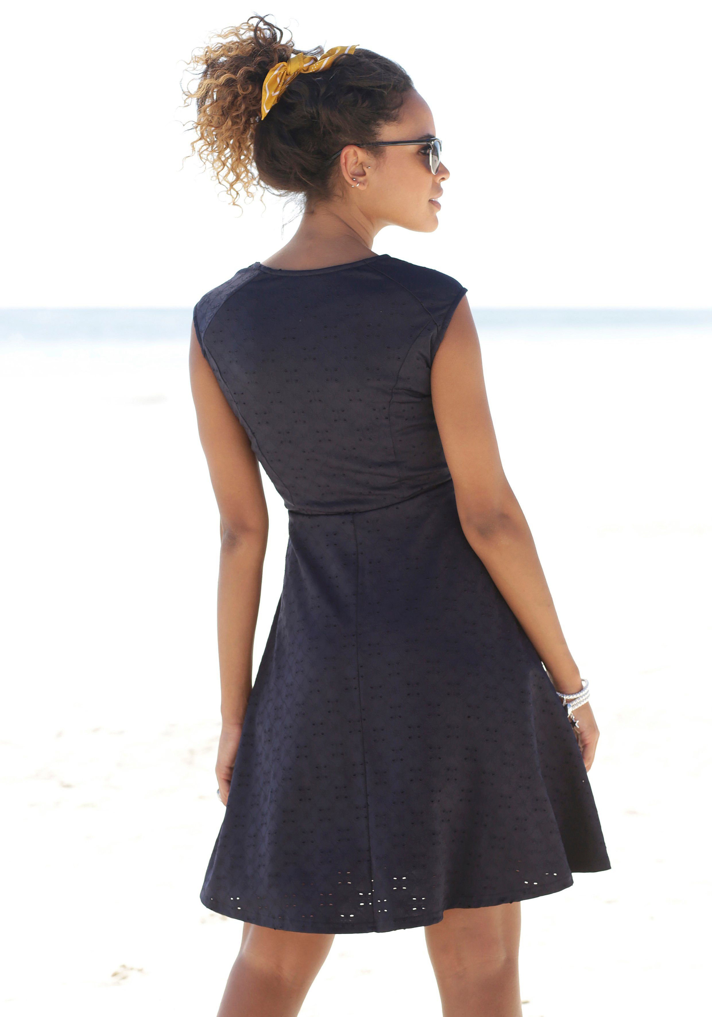 Beachtime Sommerkleid mit Lochstickerei, Strandmode, marine Strandbekleidung