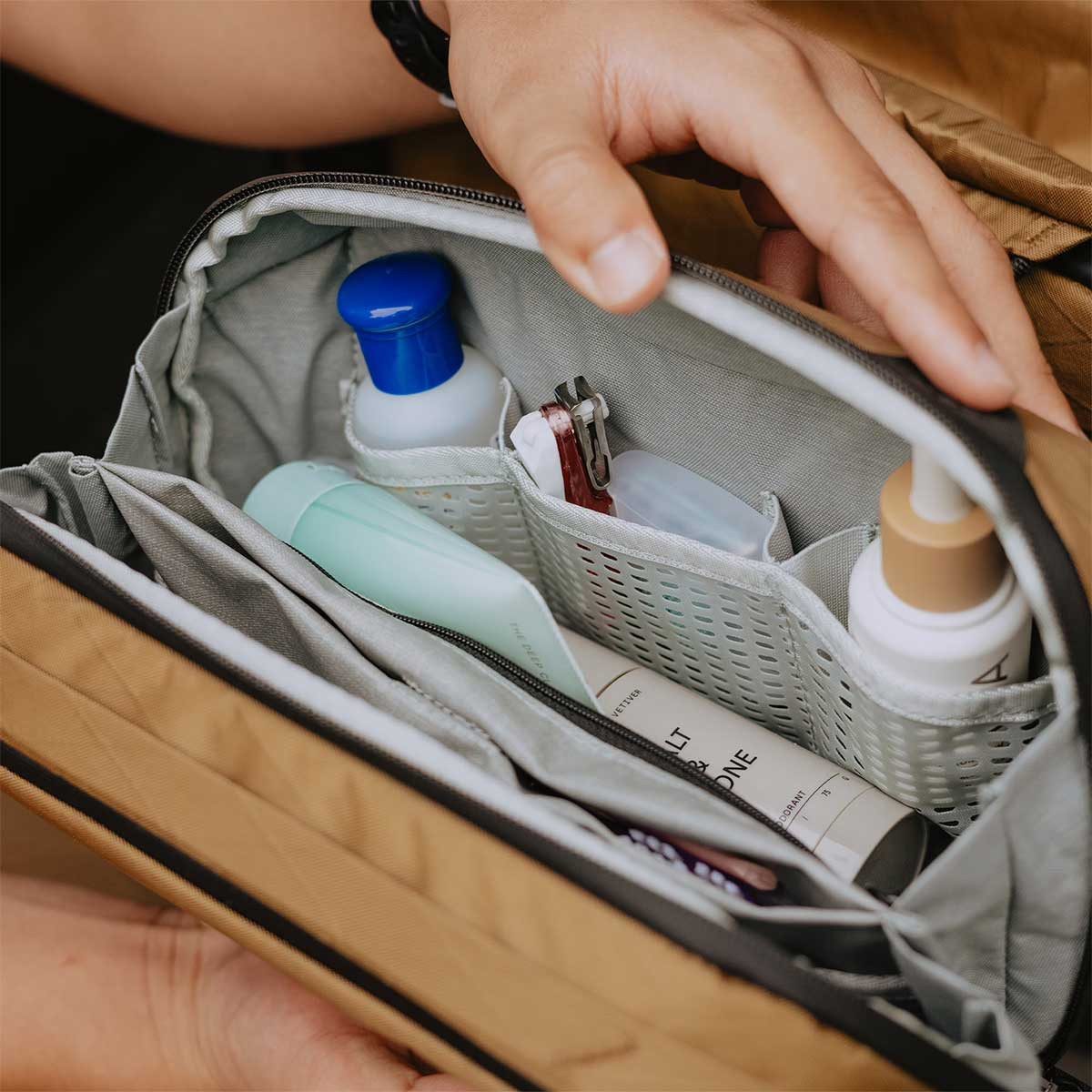 Peak Design Rucksack Wash Pouch - Kulturtasche Coyote (Hellbraun)