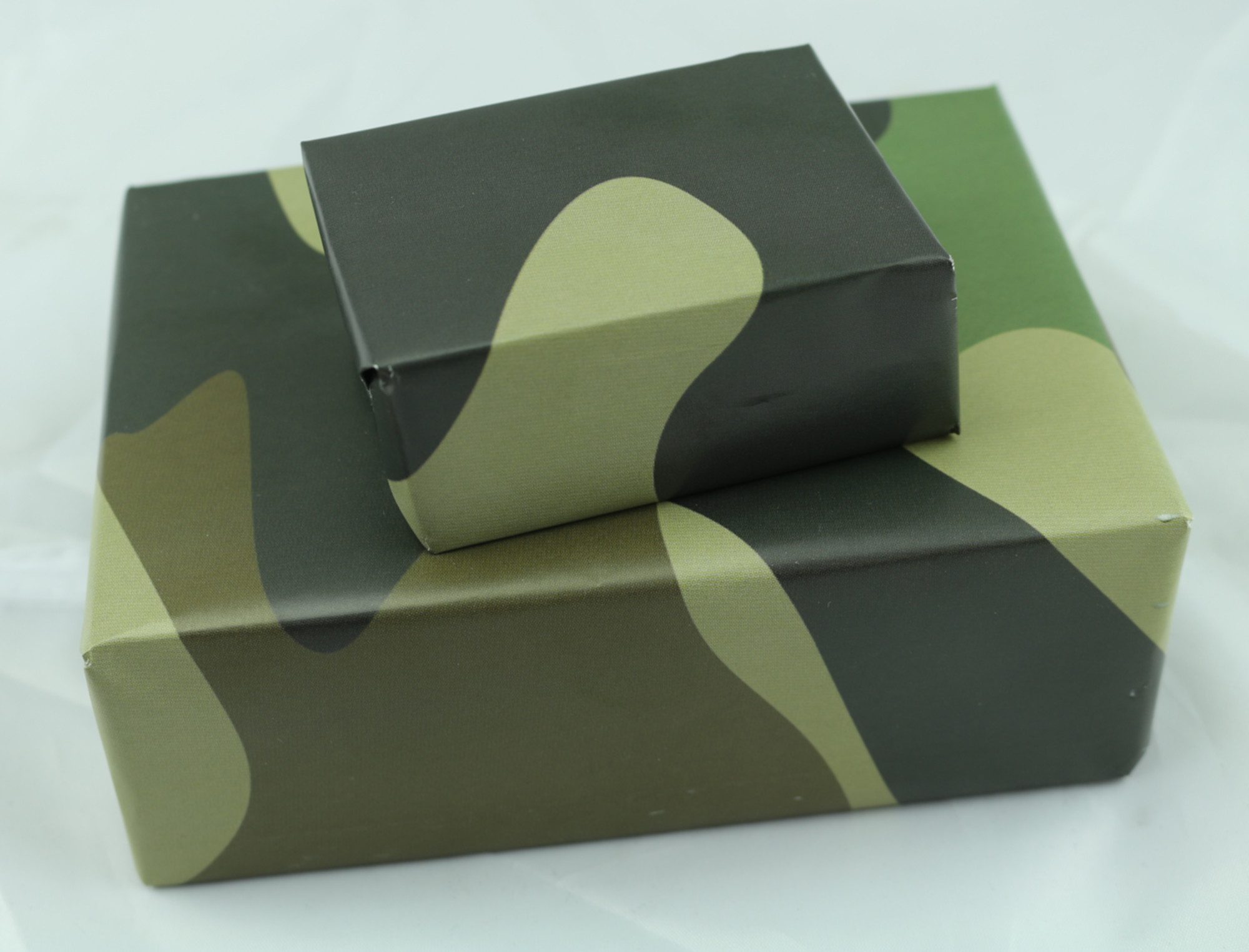 LYSCO Geschenkpapier Geschenke Camouflage Tarnflecken Army Fleck Tarnmuster (GES-505), in verschiedenen Motiven verfügbar (6St), Geschenkverpackung Karton Paket Päckchen Stealth Fleck Army Design