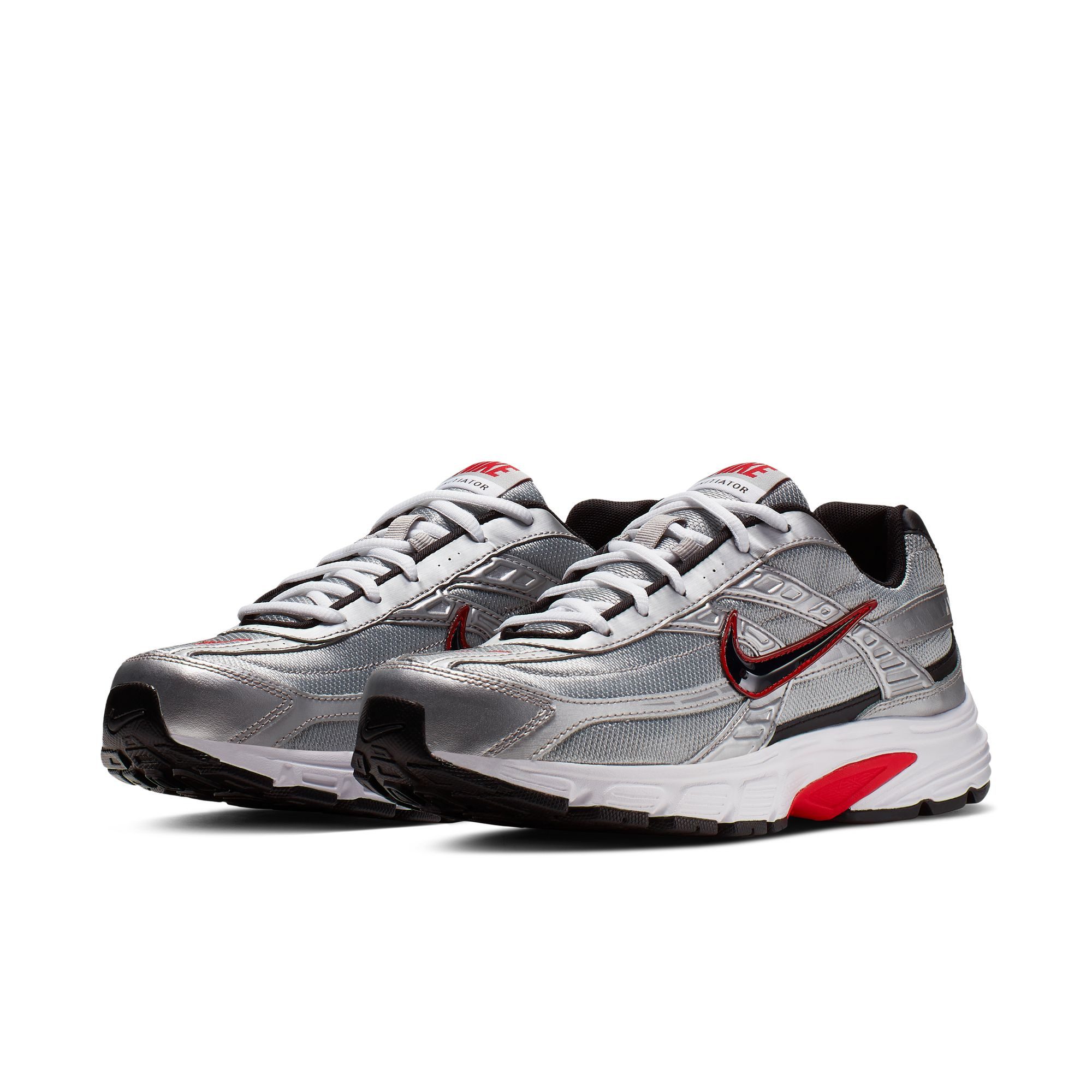 Nike Sportswear INITIATOR Sneaker inspiriert vom Design des Nike P-6000