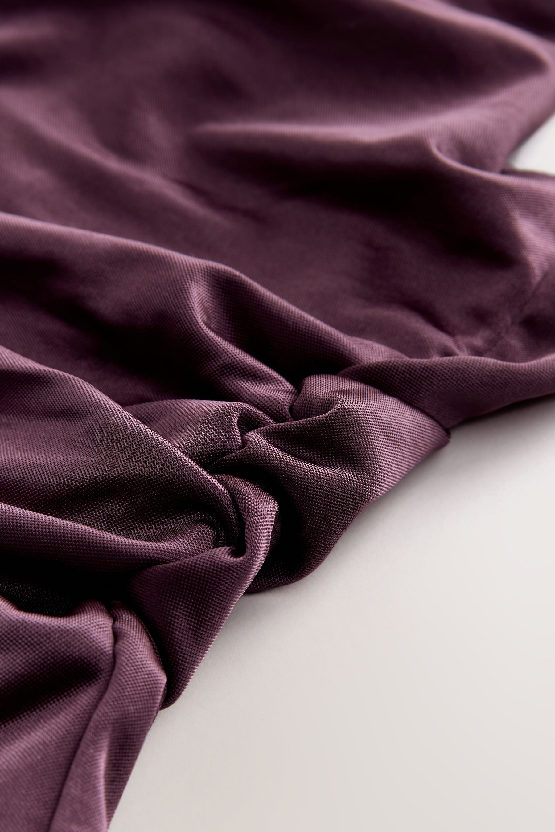 Next Kurzarmbluse Satin-Neckholder-Top (1-tlg)