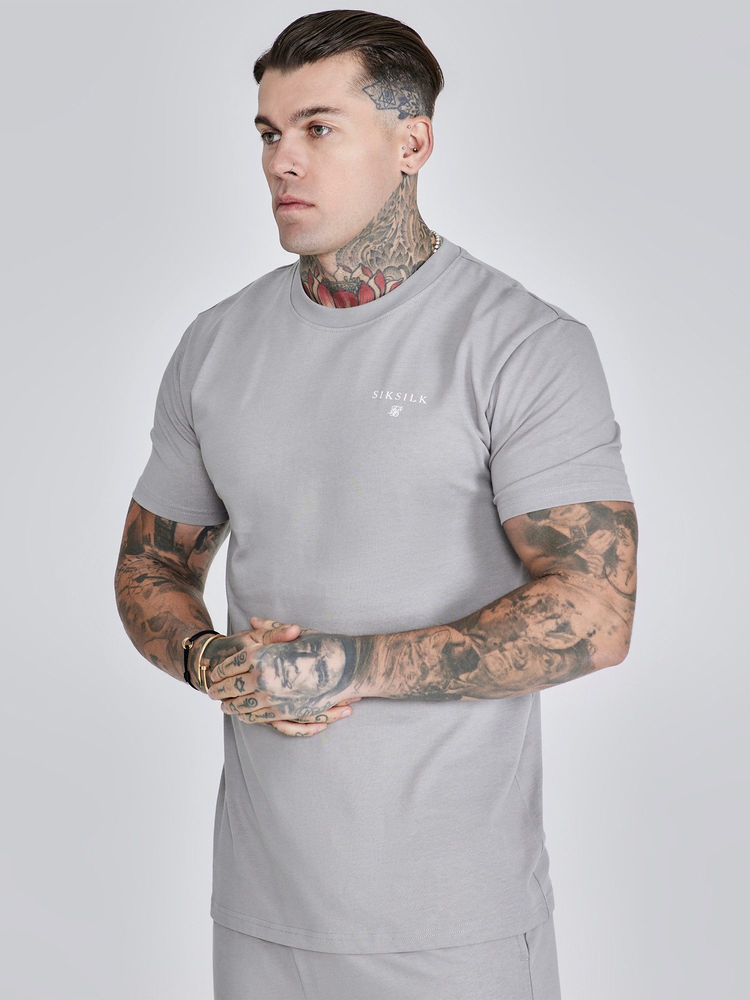 Siksilk T-Shirt & Shorts SikSilk Herren Graues T-Shirt und Shorts Set günstig online kaufen