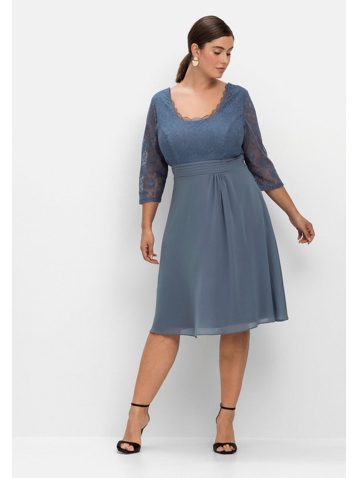 Sheego Abendkleid Große Größen mit leicht ausgestelltem Rock