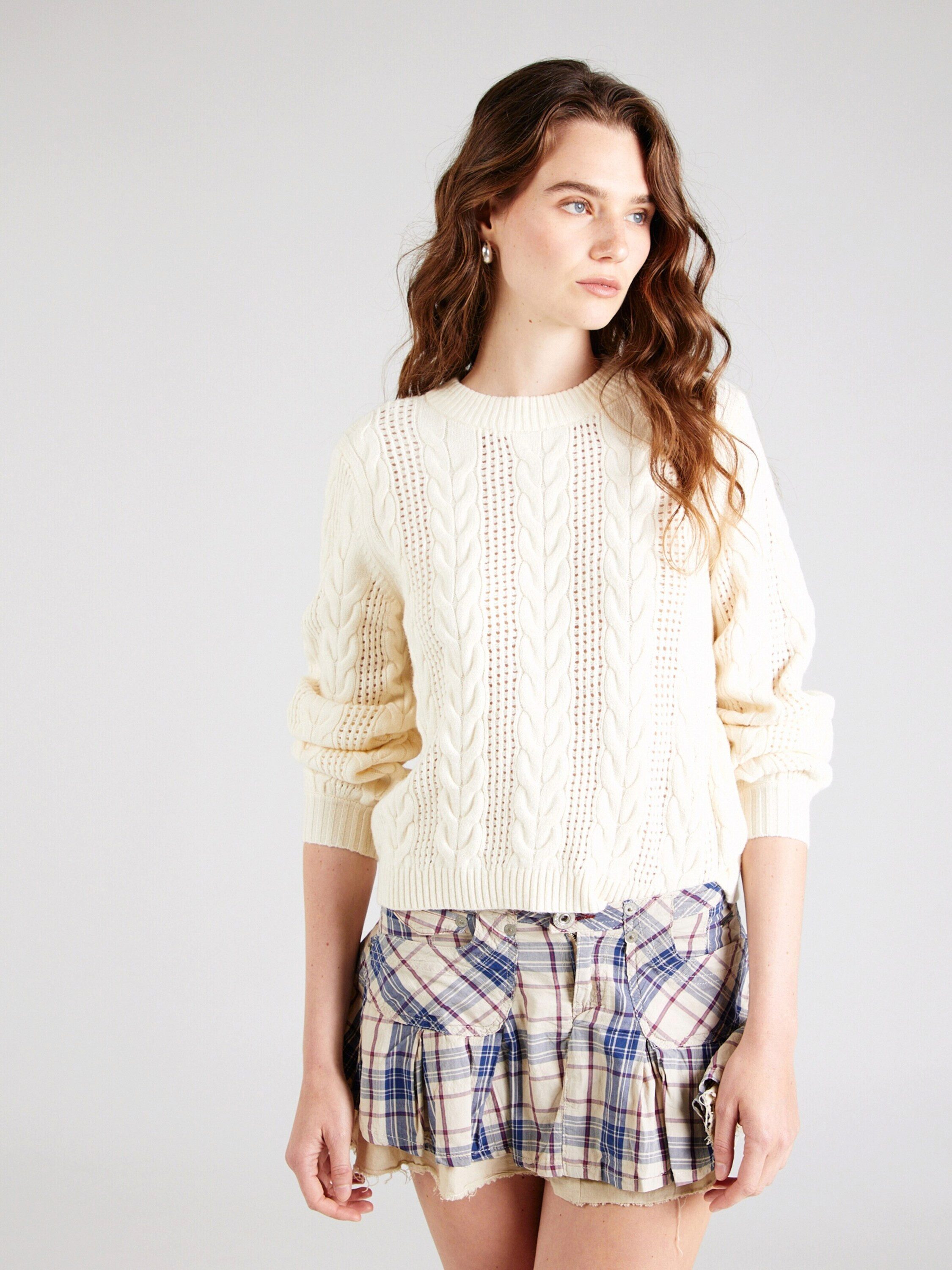 ONLY Rundhalspullover ONLRubina (1-tlg) Lochmuster günstig online kaufen