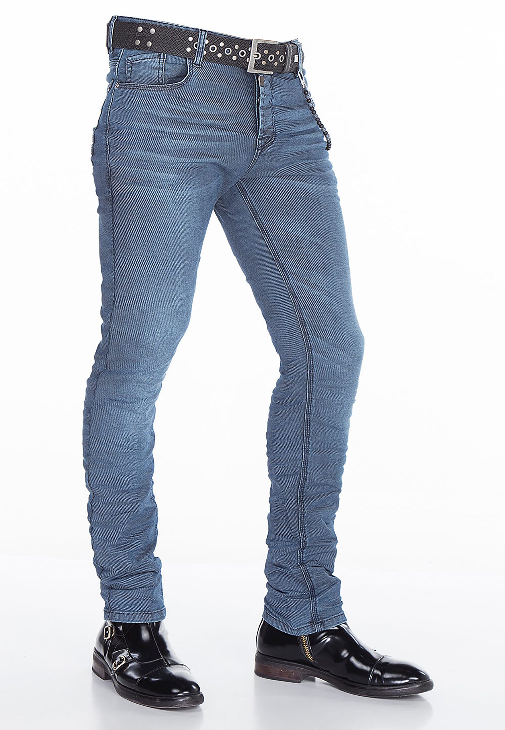 Cipo & Baxx Röhrenjeans im Slim-Fit indigo Schnitt