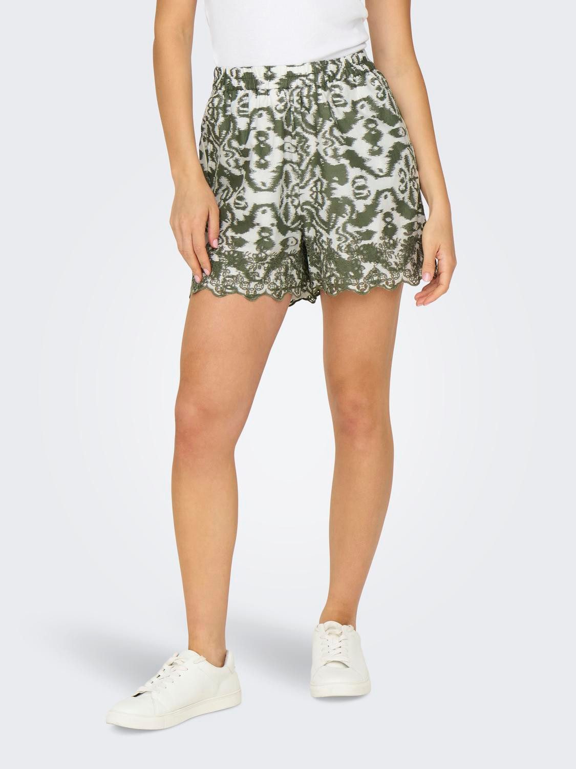 ONLY Shorts ONLLOU EMB LOOSE SHORTS günstig online kaufen