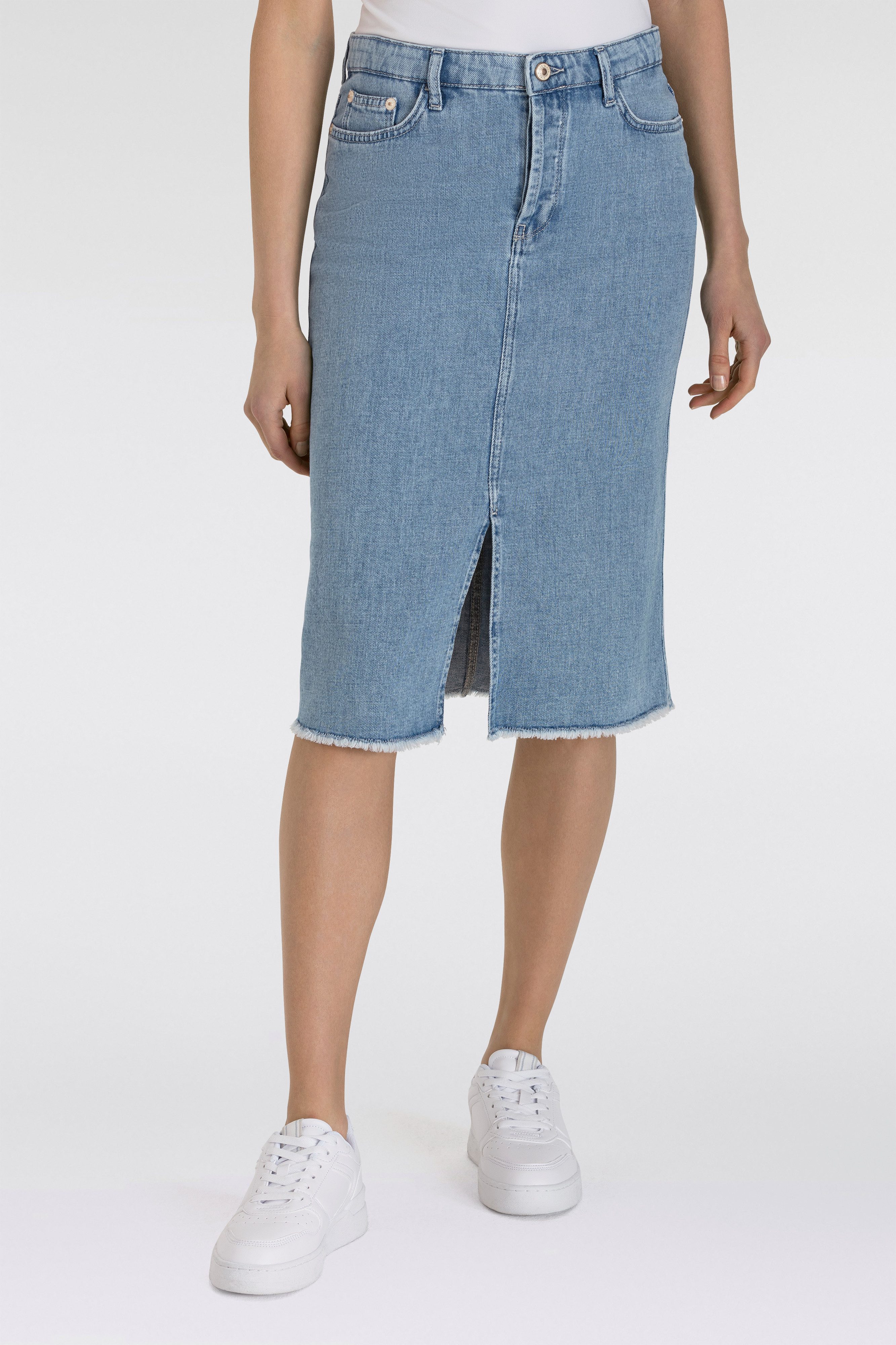 clean light blue wash