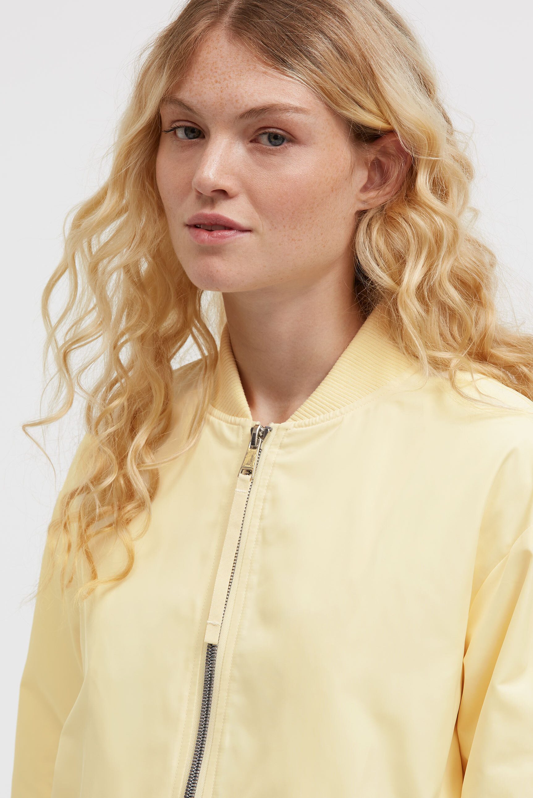 SENSES.THE LABEL Blouson mit Zwei-Wege-Reißverschluss – Bild 5 von 5