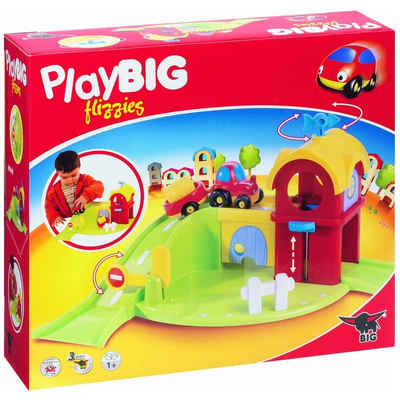 BIG Spielwelt PlayBIG FLIZZIES Bauernhof Auto Rennbahn, Spielzeug Traktor Hänger Stroh Hof Spielzeug-Set