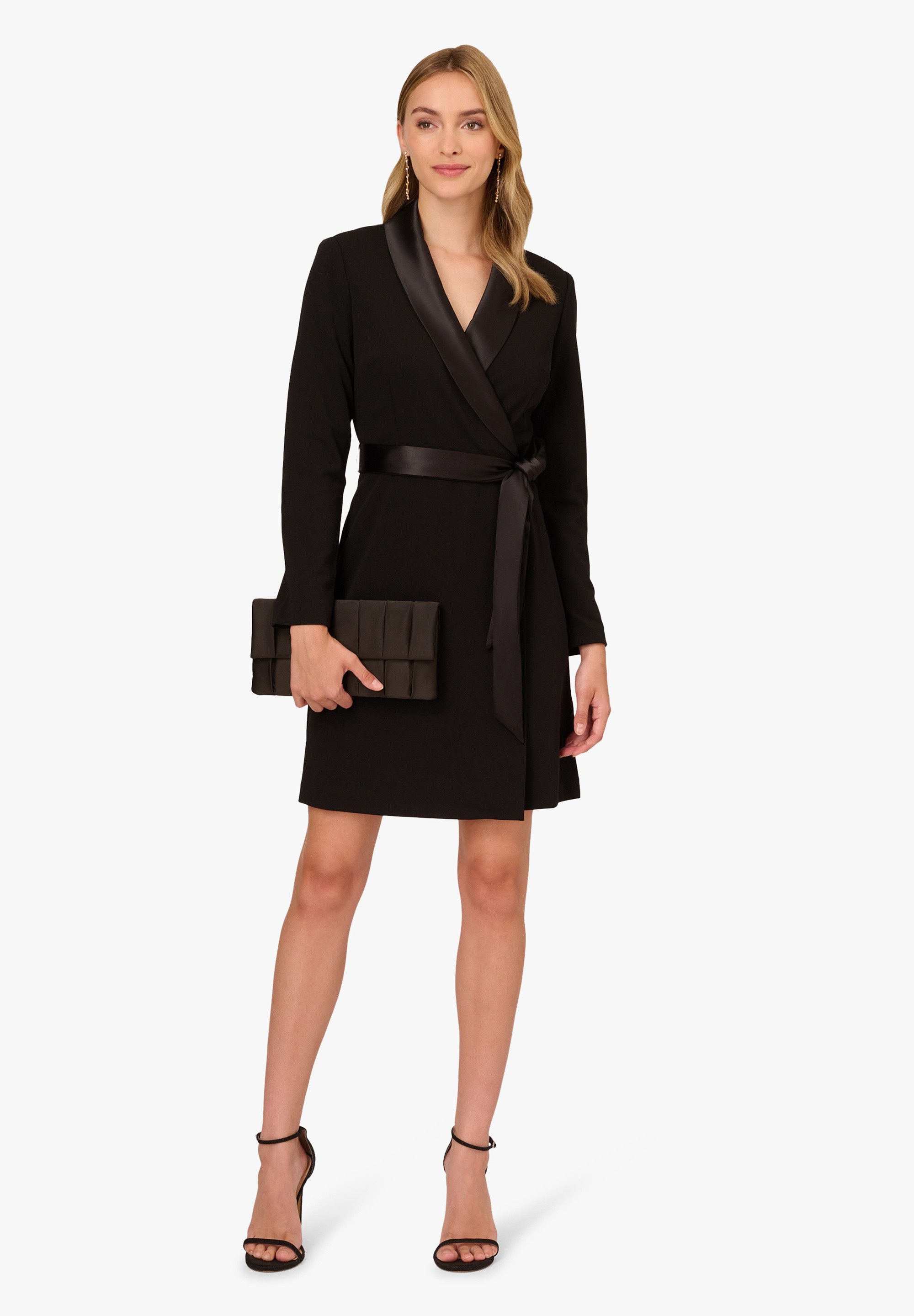 Adrianna Papell Abendkleid Knit Crepe Tuxedo A-Line Dress Modern, raffiniert, femininer Style