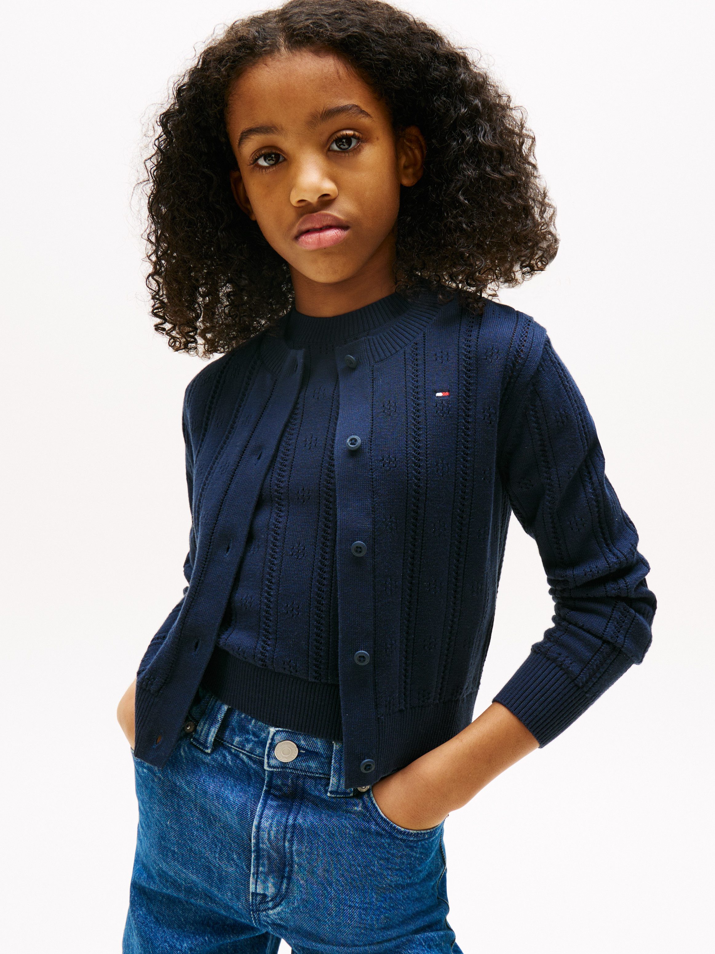 Tommy Hilfiger Strickjacke POINTELLE CARDIGAN LS für Kinder bis 16 Jahre, mit süßem Muster