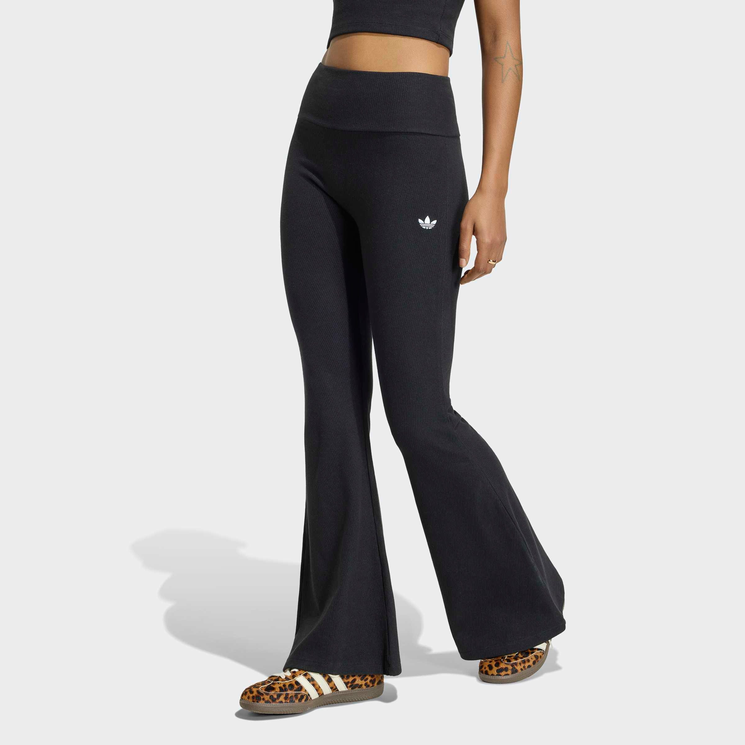 adidas Originals Leggings ESSENTIALS, AUSGESTELLT, GERIPPT. Reduzierter Preis € 37,99. Unverbindliche Preisempfehlung € 50,00