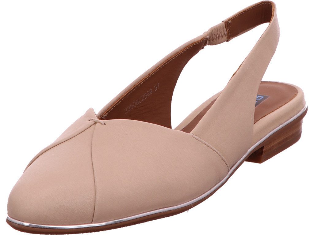 Everybody Berry Slingpumps