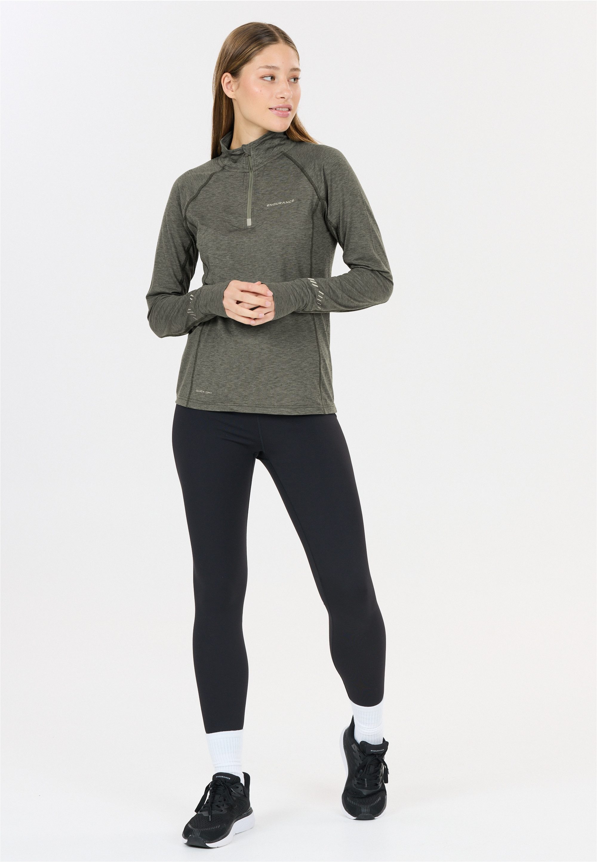 ENDURANCE Funktionsshirt Canna mit cleveren Daumenöffnungen