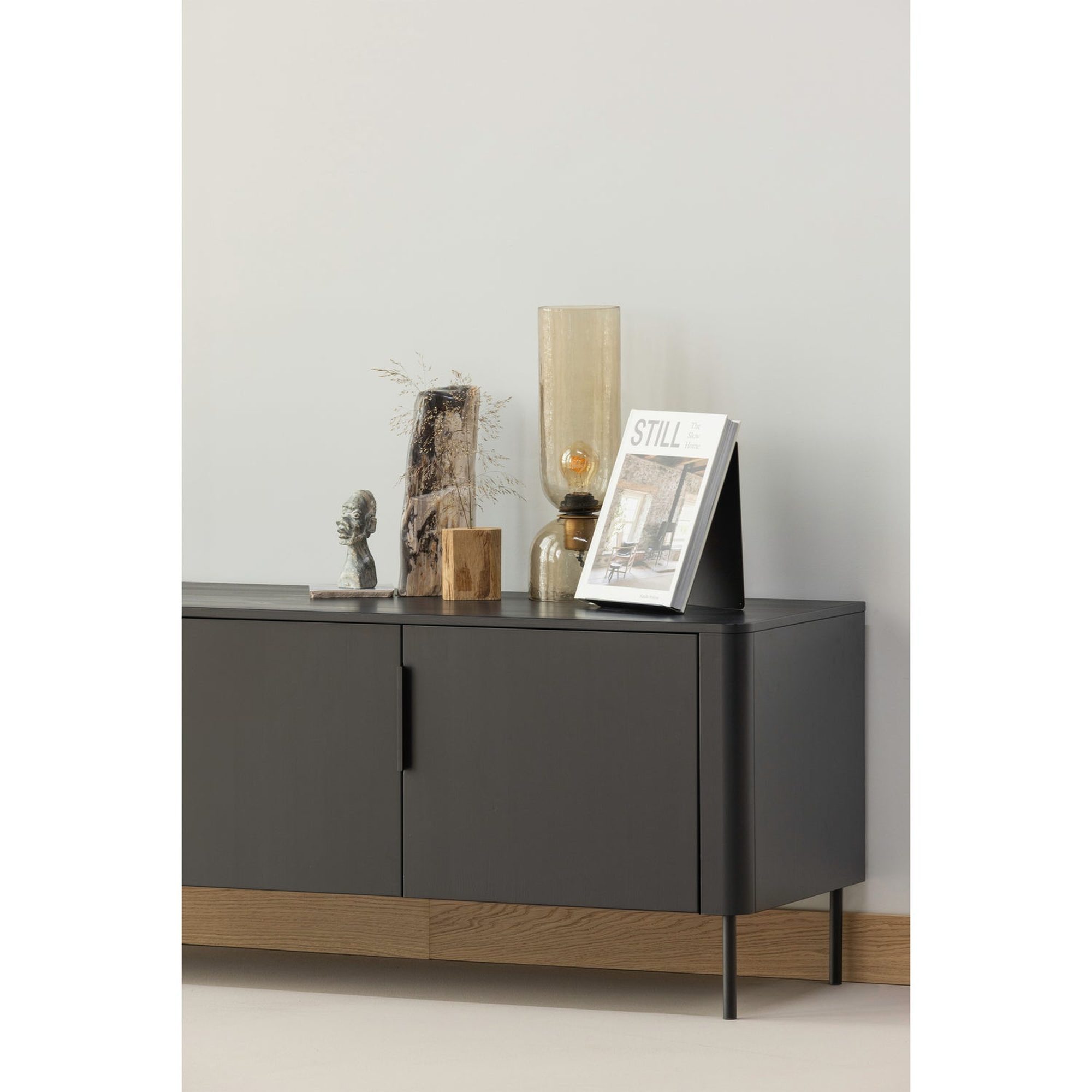 WOOOD TV-Board Gunnar Kiefer Mattschwarz 154 cm - FSC-zertifiziert, modern, Möbelstück zum aufhängen oder aufstellen