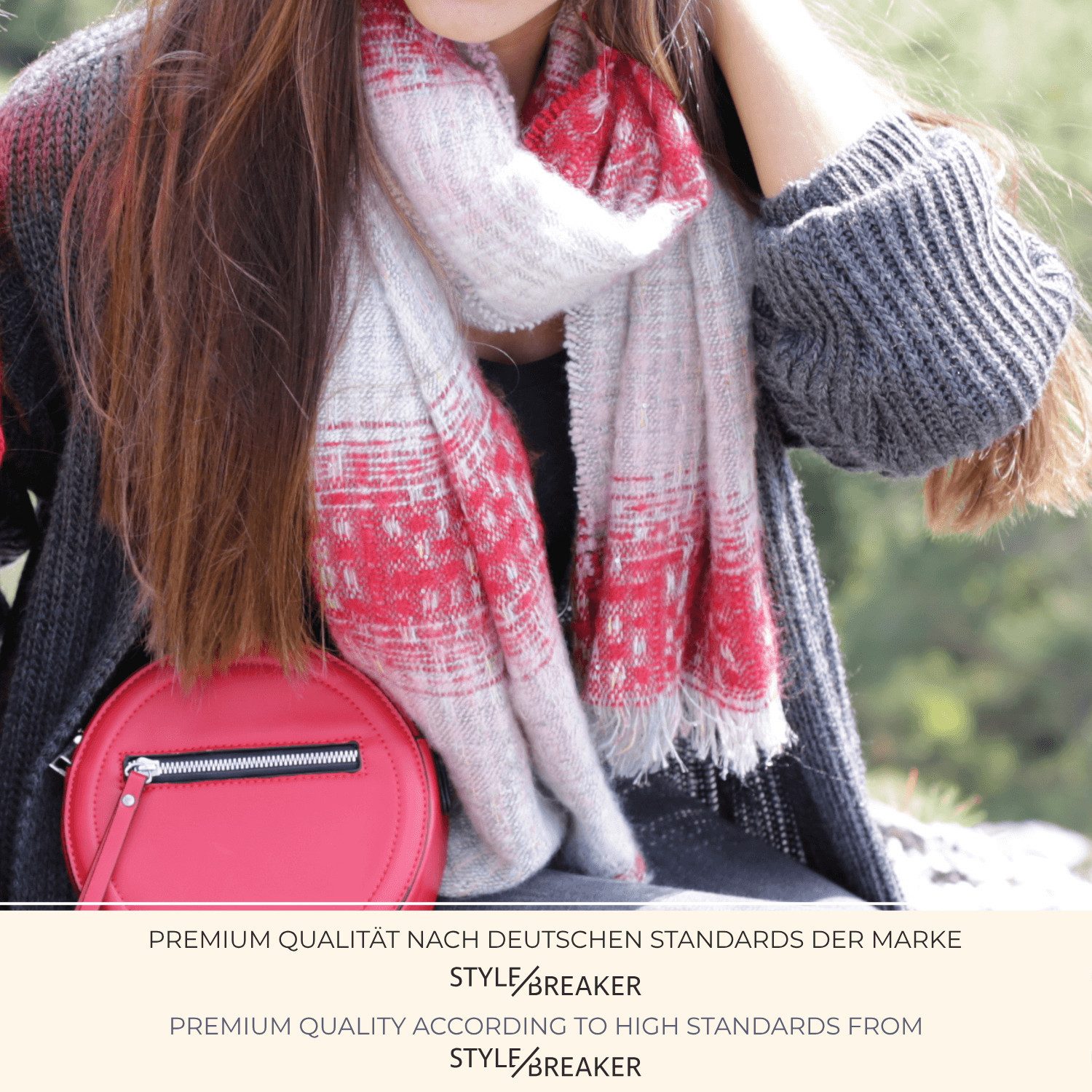styleBREAKER Modeschal Warmer Schal mit Streifen Web Muster und Pailletten, (1-St)