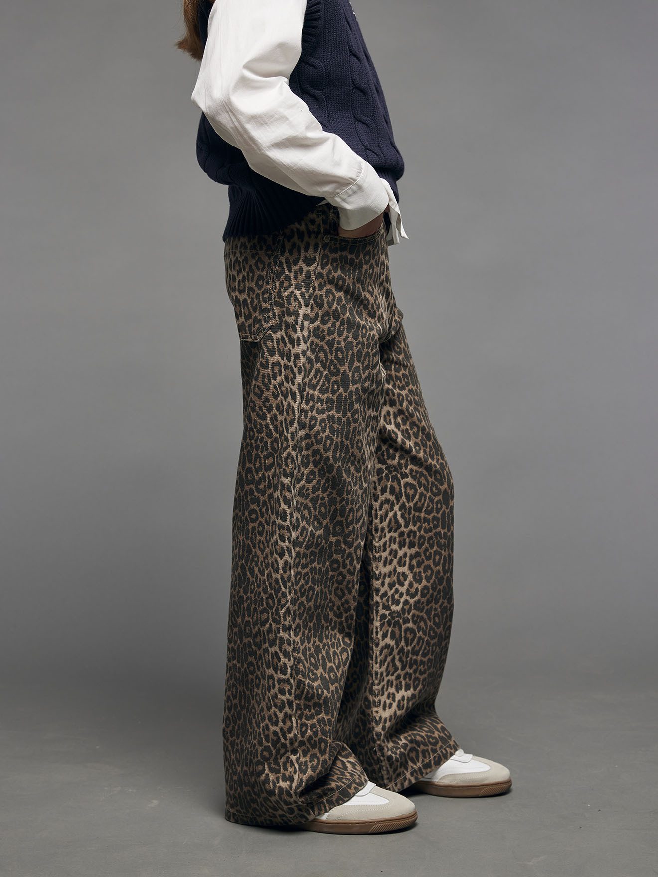 jonen Cargohose Weite Mädchen Hose mit Leoprint