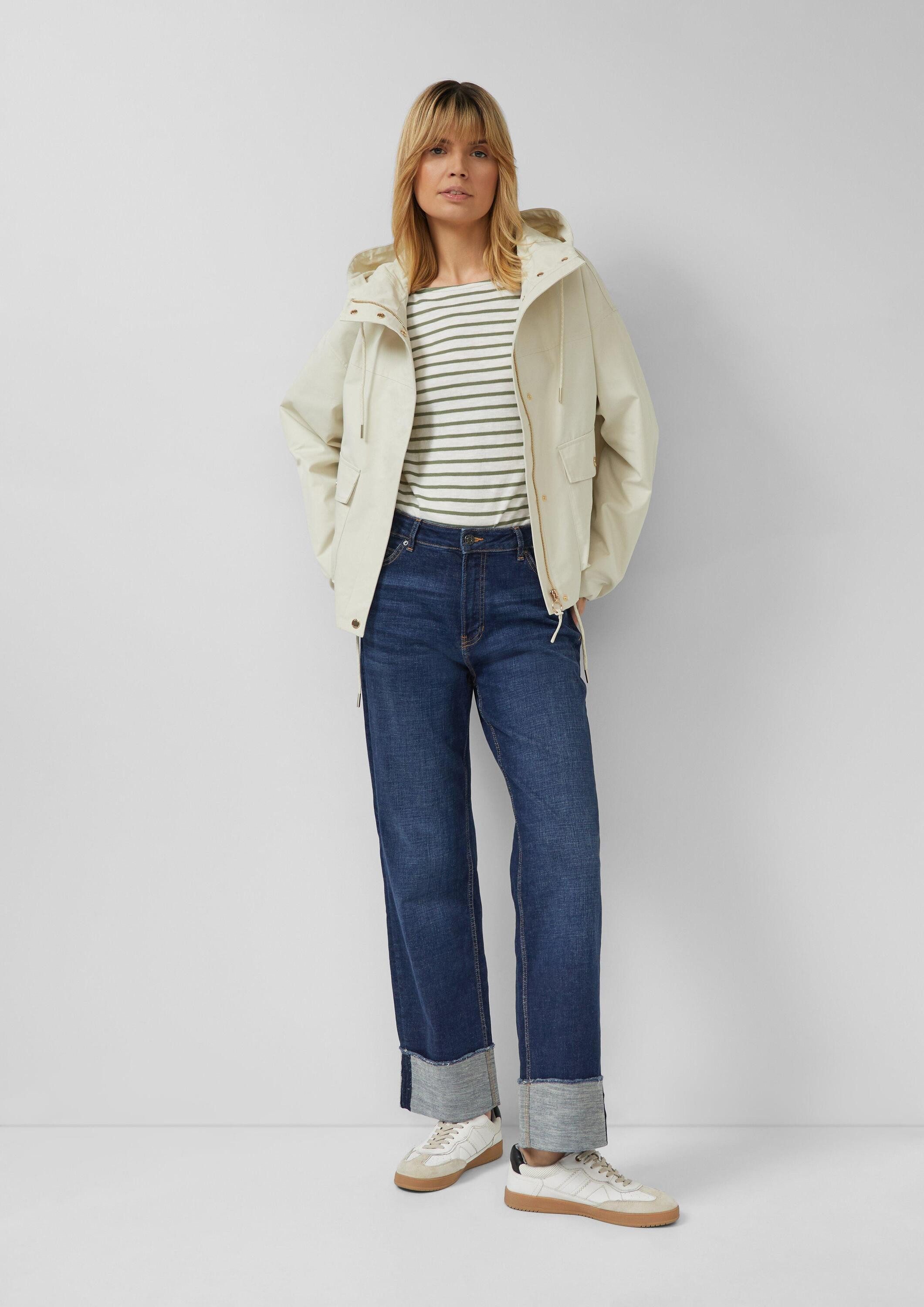 s.Oliver Funktionsjacke Outdoor-Jacke Jacke im Relaxed Fit mit Kapuze – Bild 5 von 5