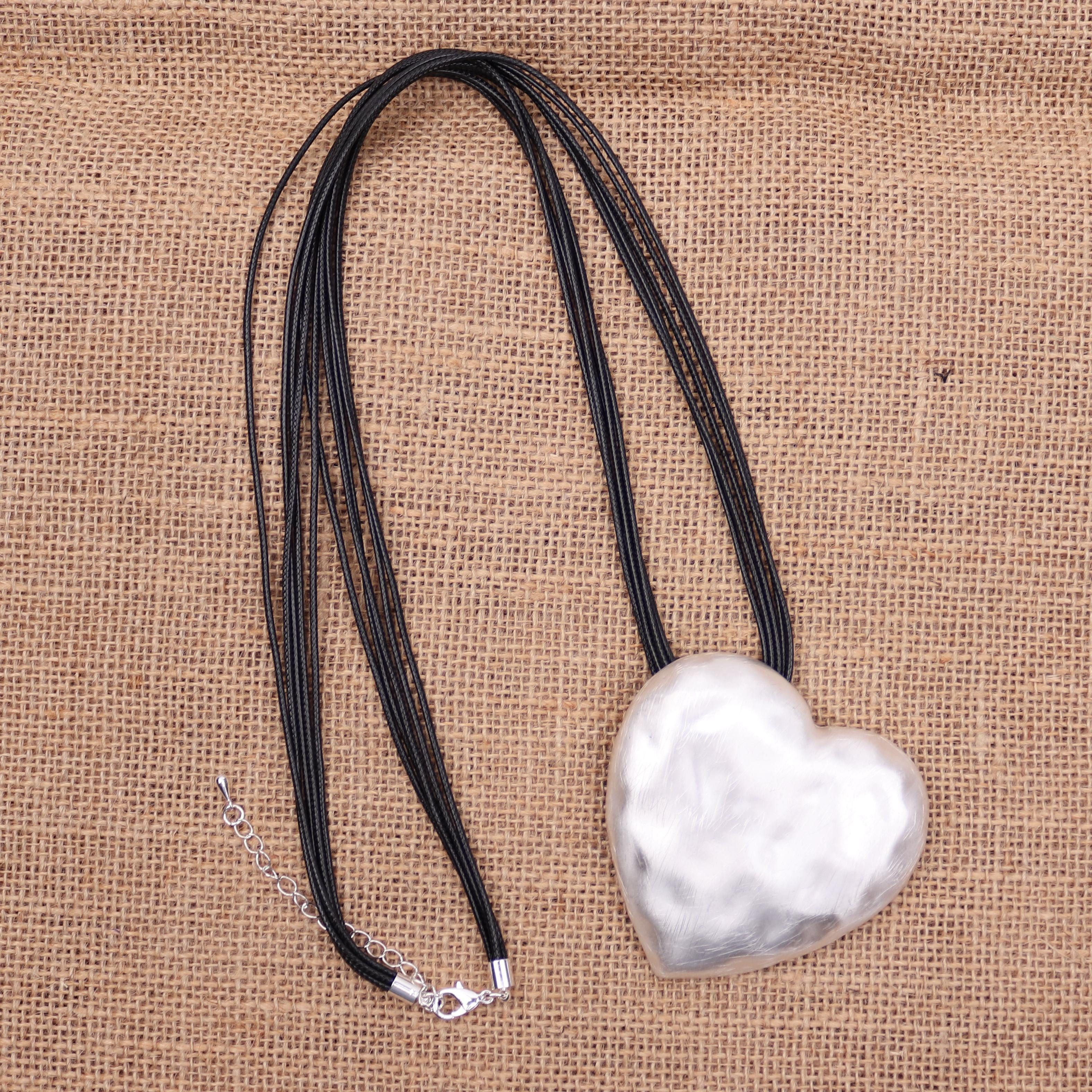 MIRROSI Lange Kette Damen Halskette mit elegantem Anhänger aus Metall ca.90cm lang (perfekt für Pullover, Bluse, Shirt) – Bild 3 von 3