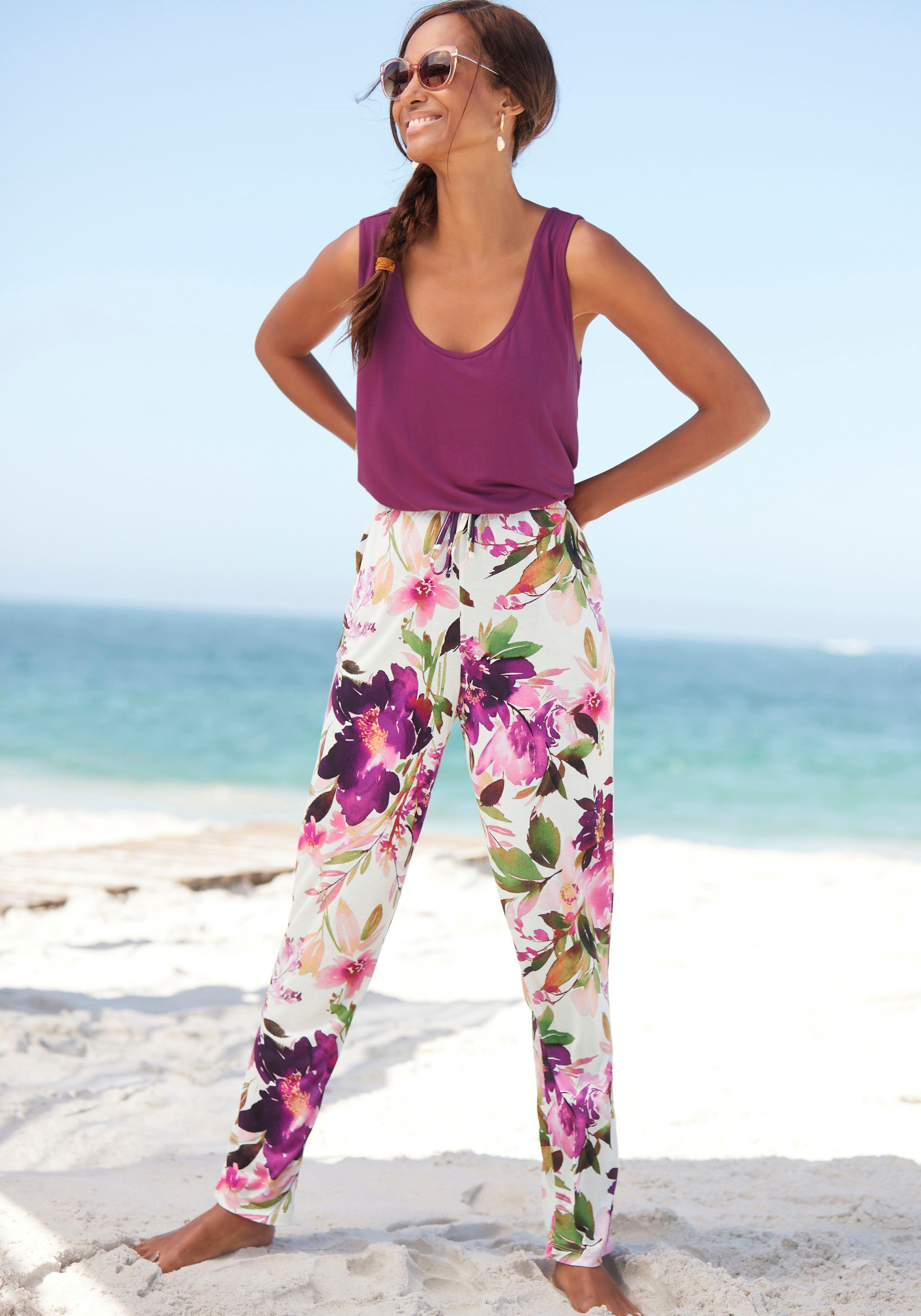 Beachtime Jerseyhose mit sommerlich, Stoffhose, und Blumendruck Bund, elastischem frisch