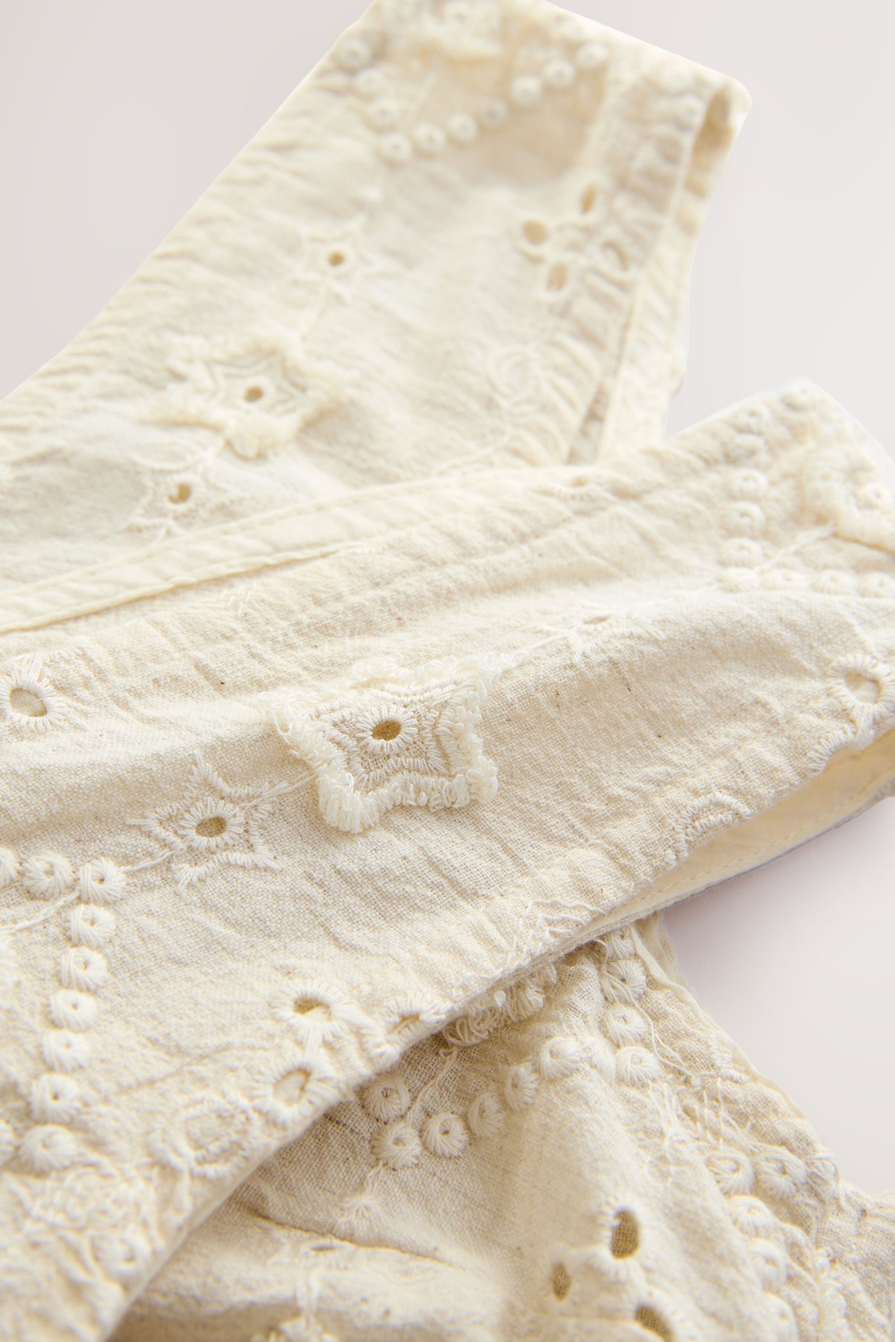 Next Schlafoverall Bestickter Playsuit (1-tlg)