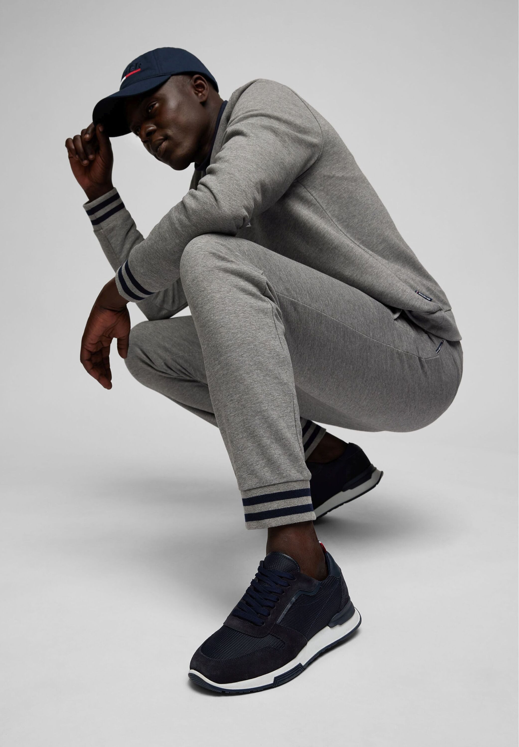 HECHTER PARIS Sneaker Sneaker (2-tlg) im unifarbenen Design