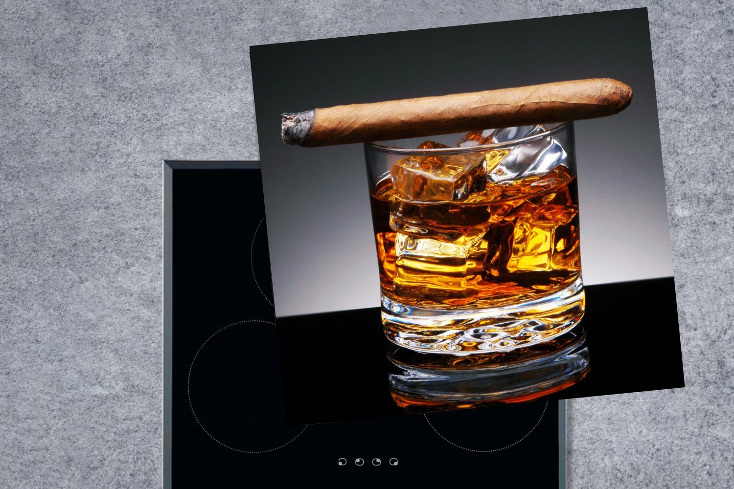 Zigarre küche Arbeitsplatte Ceranfeldabdeckung, tlg), - Induktionsschutz Whiskey - für cm, Vinyl, (1 - Herdblende-/Abdeckplatte 78x78 MuchoWow Glas,