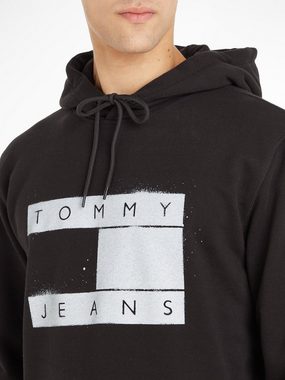 Tommy Jeans Kapuzensweatshirt TJM REG FLAG SPRAY HOODIE