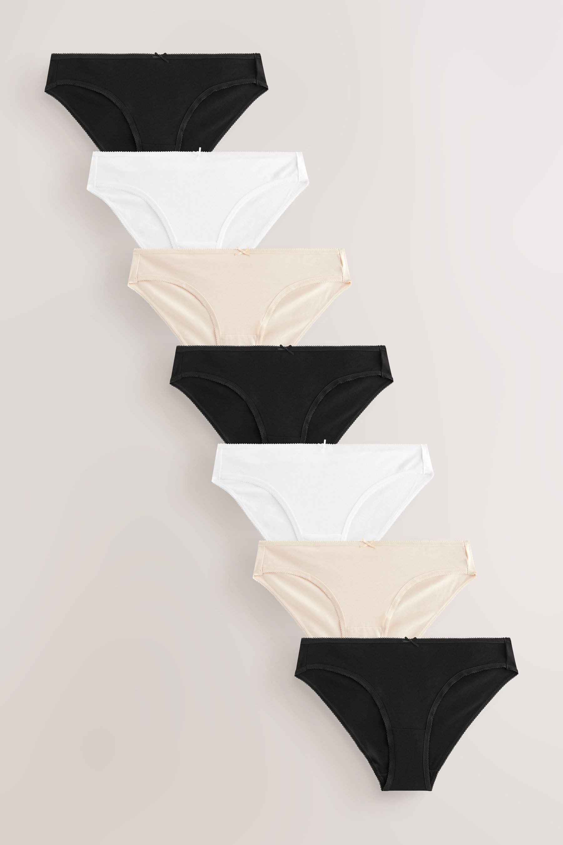 Next Bikinislip Bikini-Slips mit hohem Baumwollanteil, 7er-Pack (7-St) günstig online kaufen