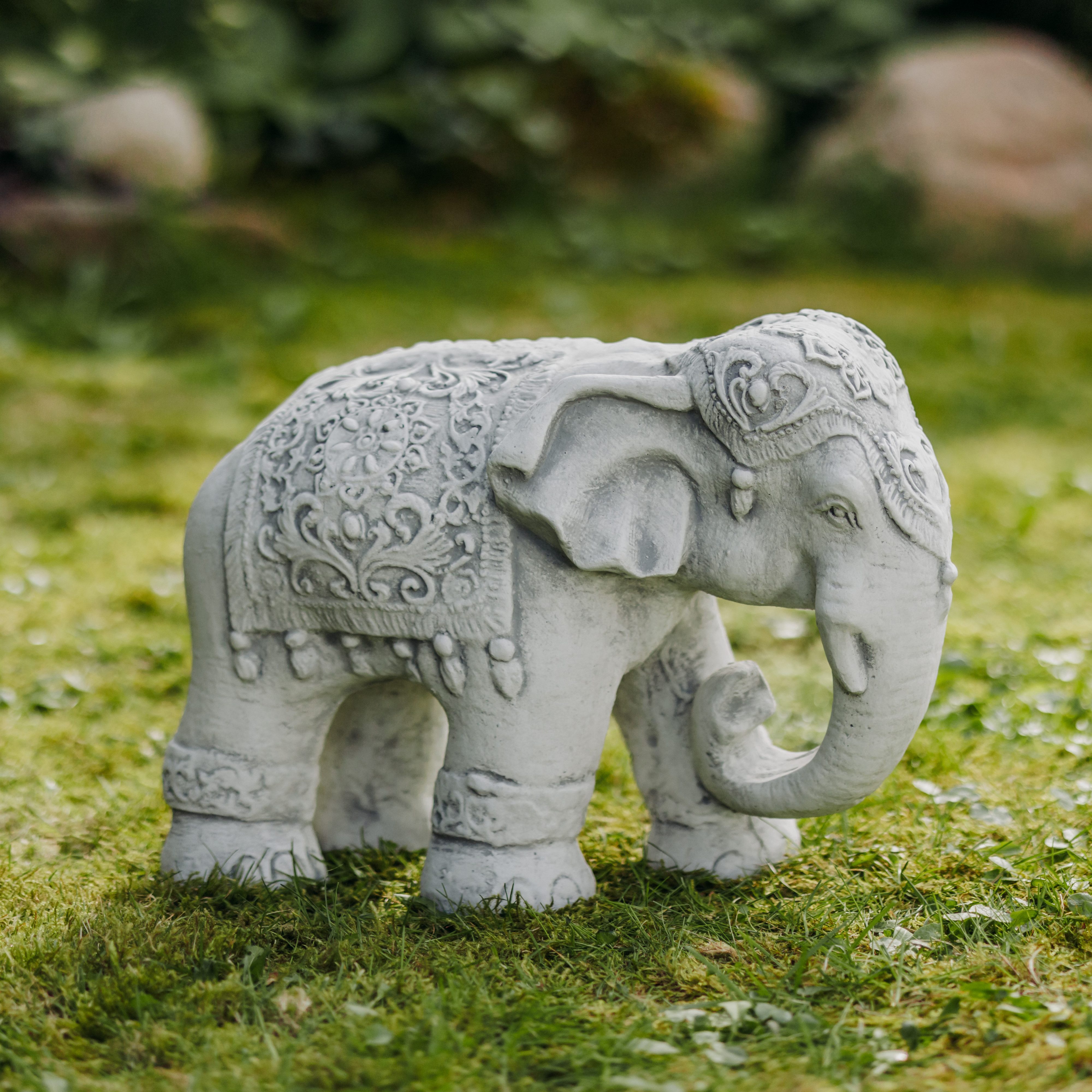 gartendekoparadies.de Gartenfigur Indischer Elefant Steinfigur, H. 25 cm, 13 kg, Frostsicher