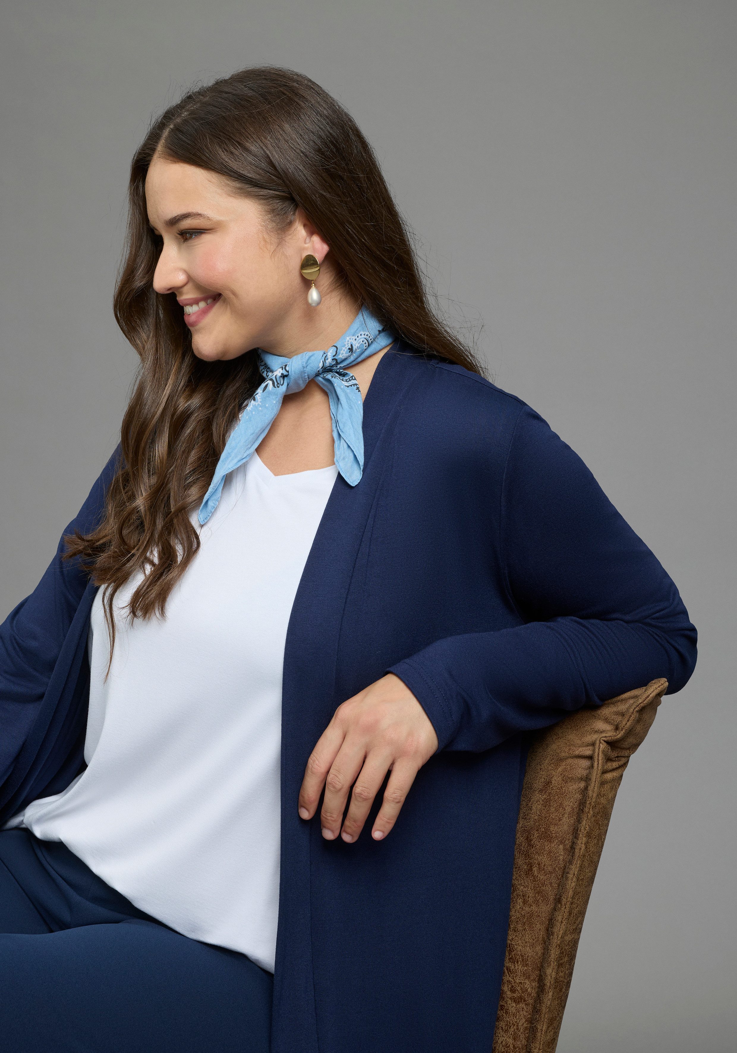 Laura Scott CURVE Strickjacke Große Größen aus angenehmem fließendem Jerseymaterial