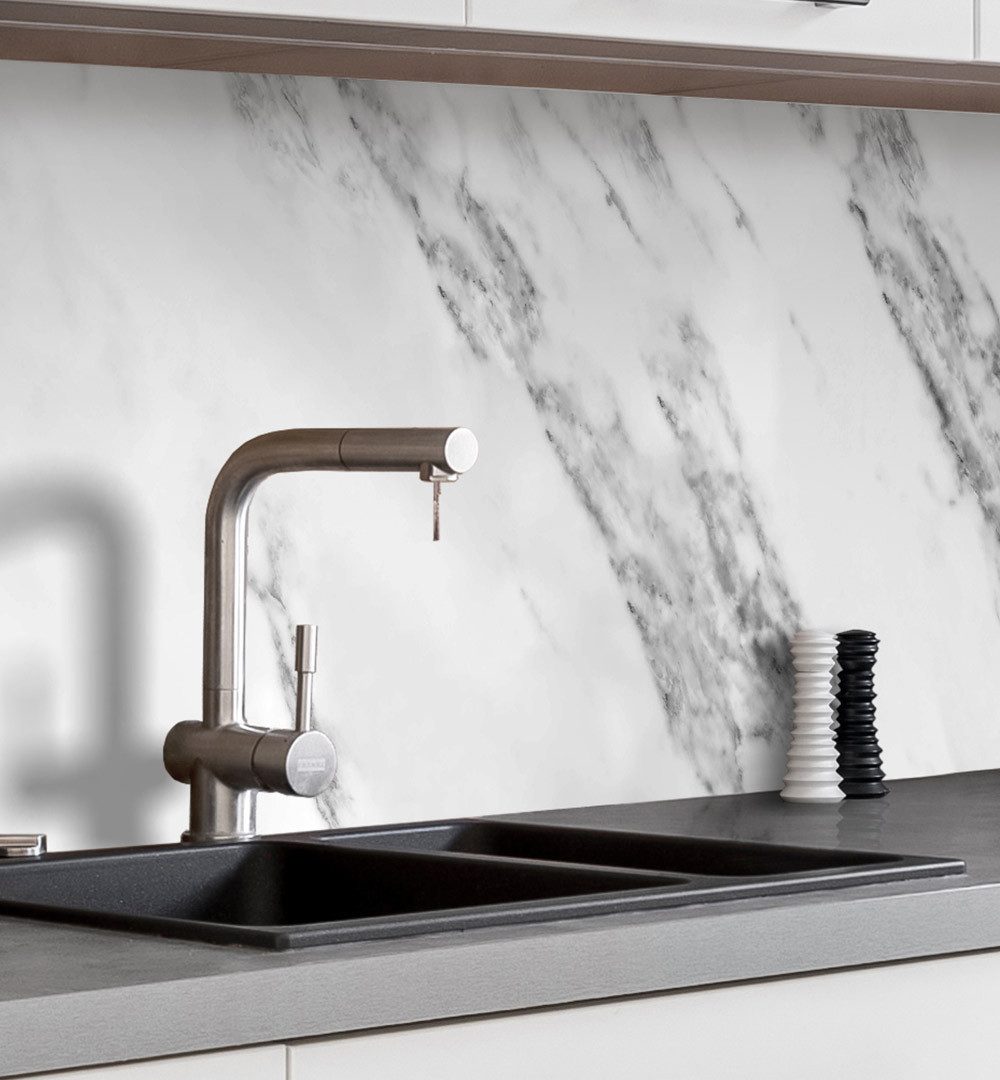 MyMaxxi Küchenrückwand Küchenrückwand selbstklebend Marmor weiß Spritzschutz Folie, (Klebefolie Küchenrückwand aufgerollt B 340 cm x H 60 cm), Weißer Marmor B 340 cm x H 60 cm