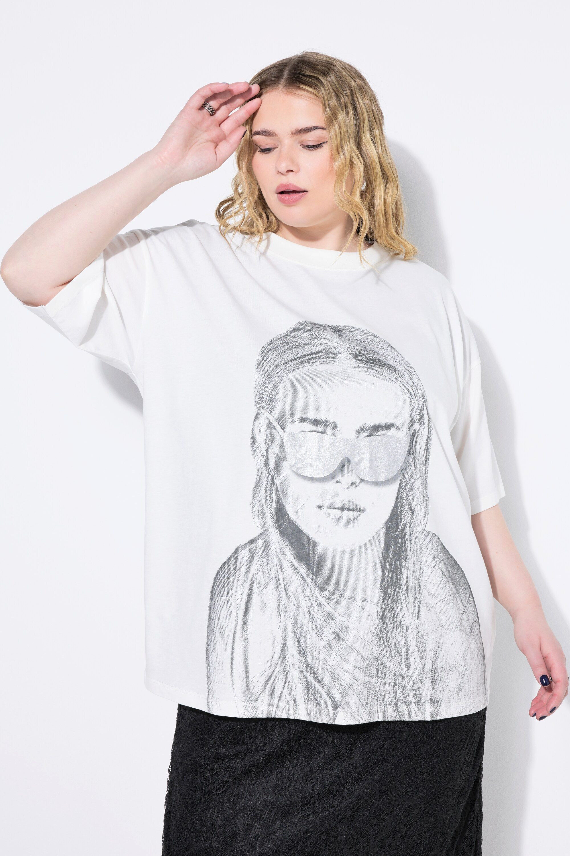 Studio Untold T-Shirt T-Shirt oversized Frauenkopf günstig online kaufen