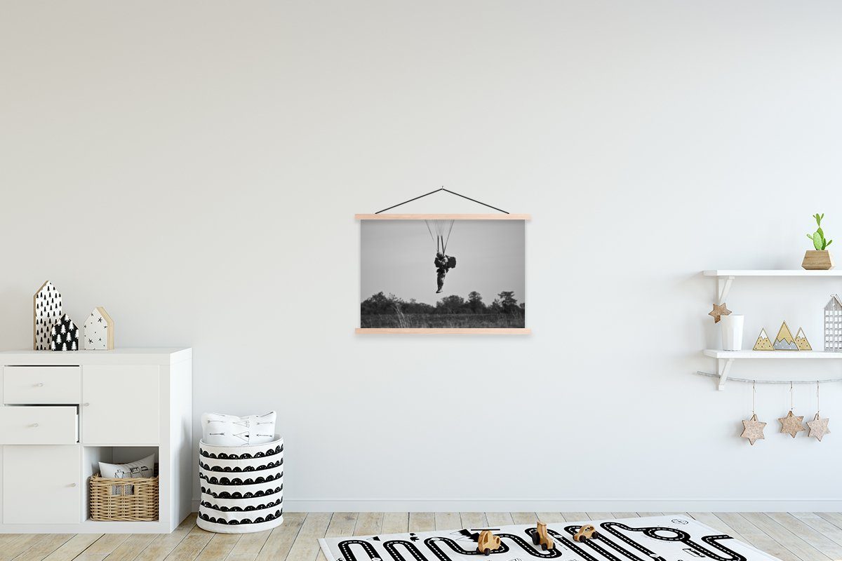 MuchoWow Poster Amerika - Schwarz - Weiß - Fallschirm, (1 St), Posterleiste, Textilposter für Wohnzimmer, Bilderleiste, Magnetisch braun | braun